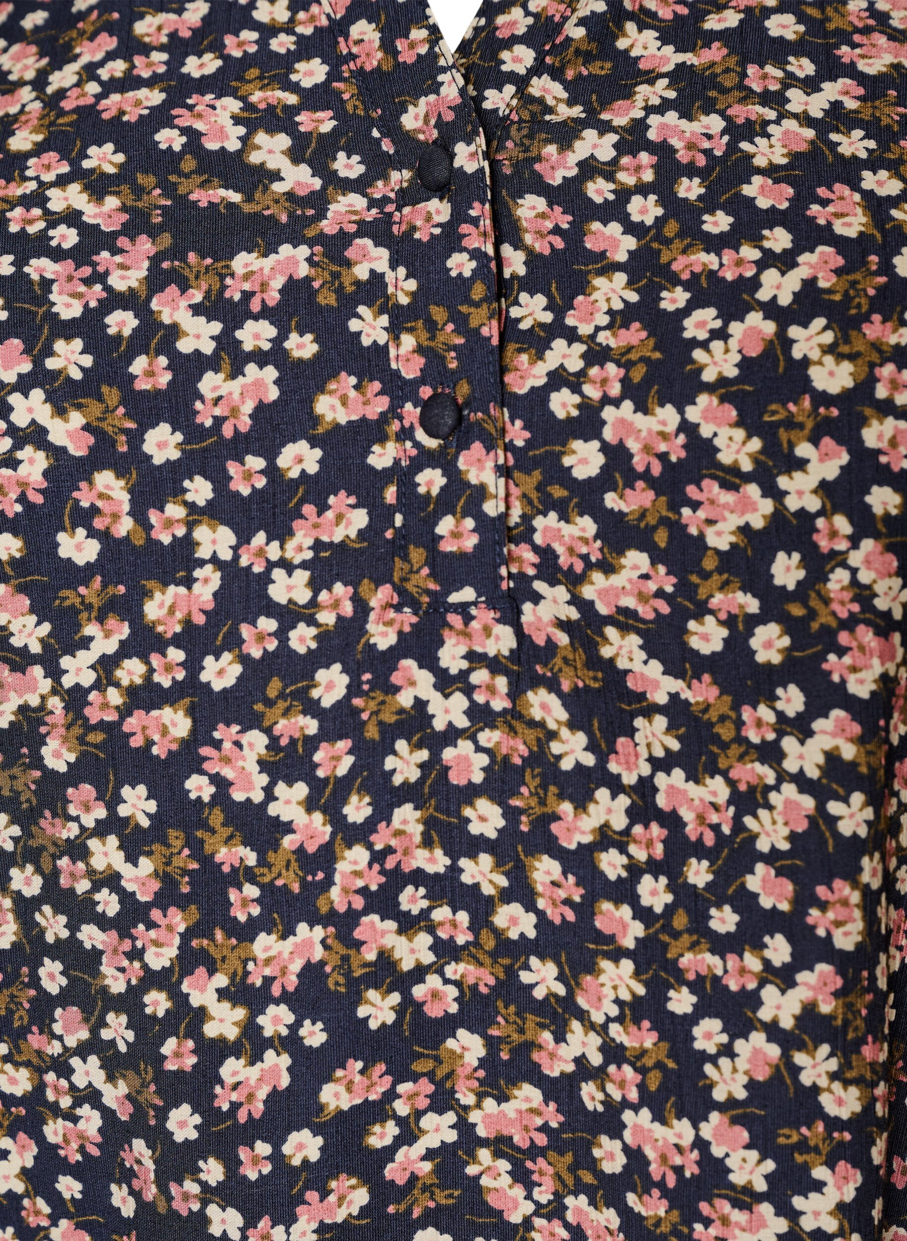 ZizziBlomstret viscosebluse med korte &aelig;rmer og smockdetaljer, Bl&aring;, Packshot image number 2