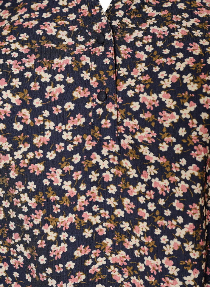 Blomstret viscosebluse med korte &aelig;rmer og smockdetaljer, Bl&aring;, Packshot image number 2