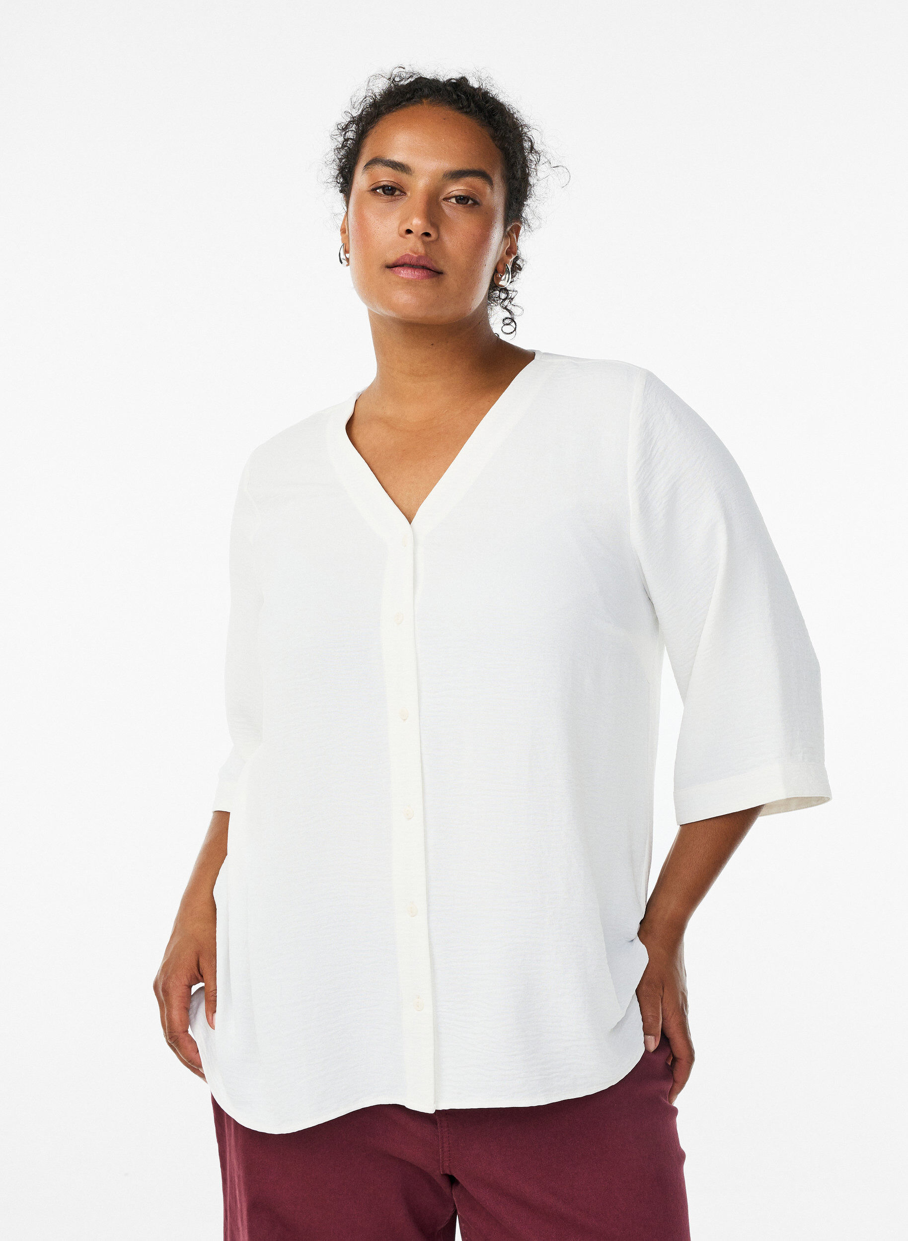 Skjortebluse med V-udsk&aelig;ring og 3/4-&aelig;rmer, Vanilla, Model