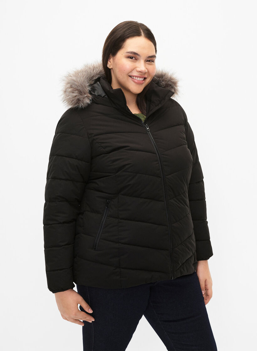Kort pufferjakke med h&aelig;tte, Sort, Model image number 0
