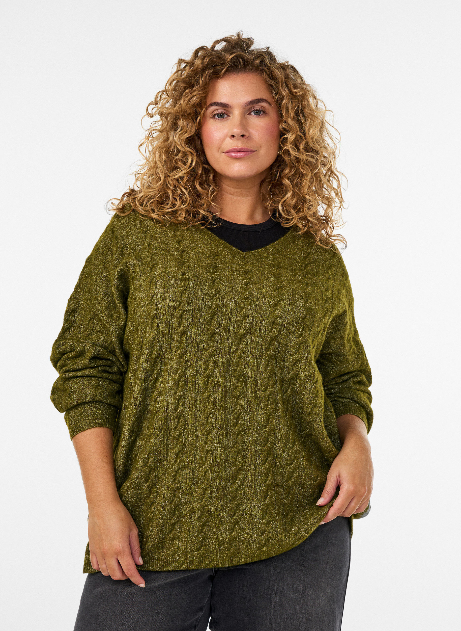 Strikbluse med kabelstrik og V-udsk&aelig;ring, Gr&oslash;n, Model