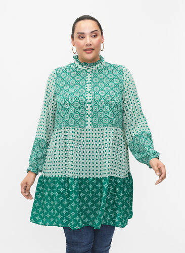 A-shape kjole med mønstre og skæringer, Green AOP, Model image number 0