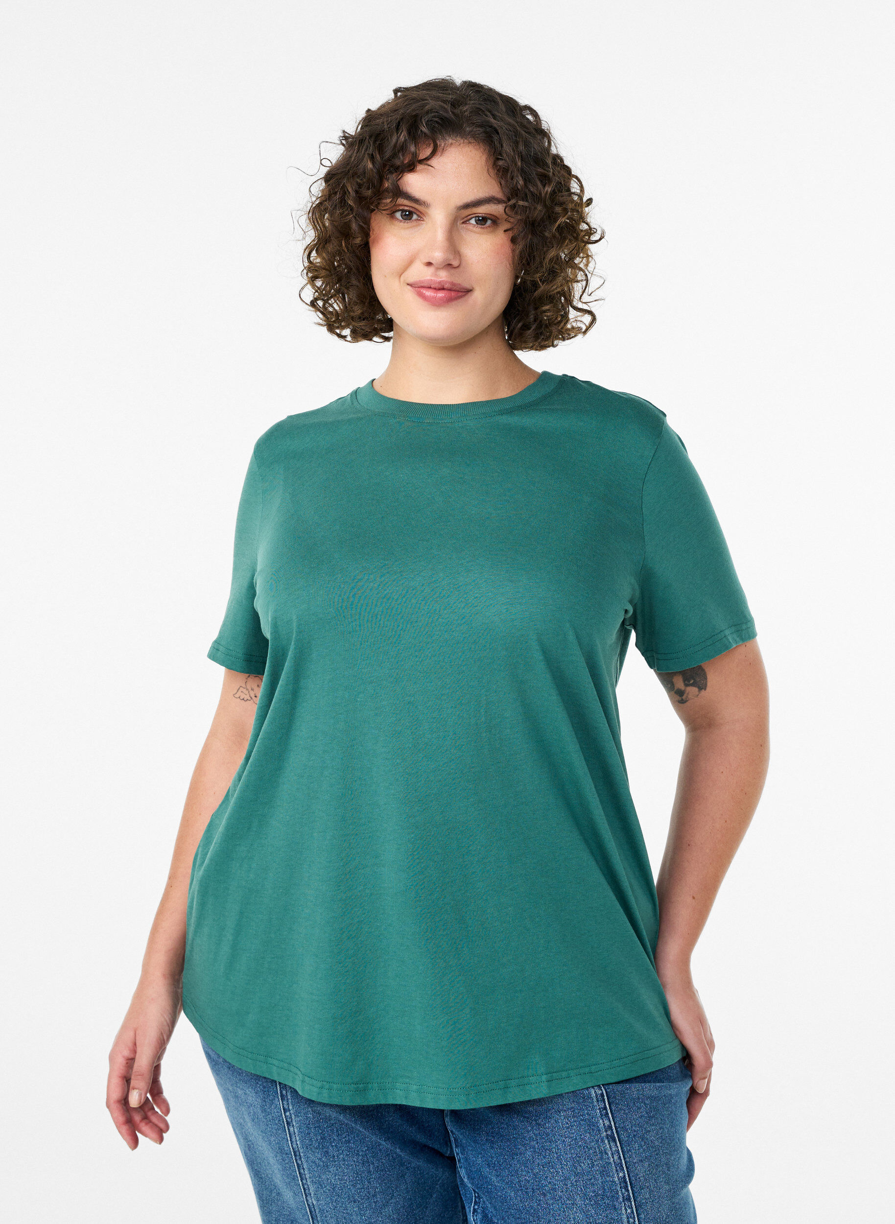 Basis t-shirt i bomuld med rund hals, Gr&oslash;n, Model