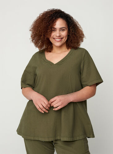 Kortærmet bluse i bomuld, Ivy Green, Model image number 0