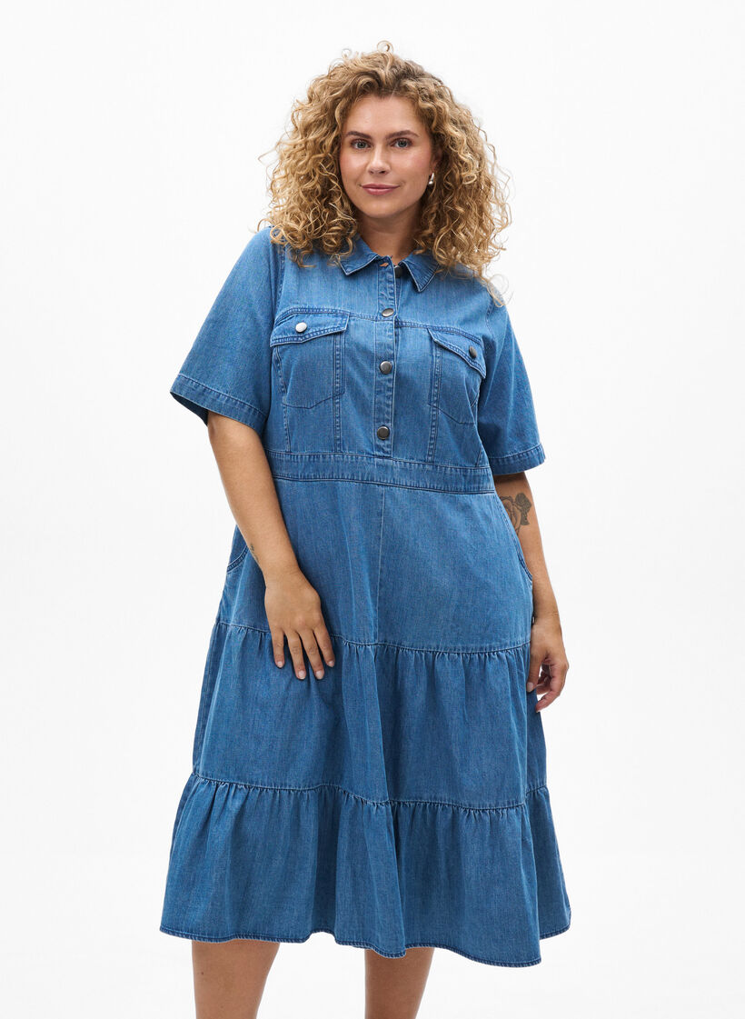 Midilang denimkjole med knapper og korte &aelig;rmer, Bl&aring;, Model image number 0