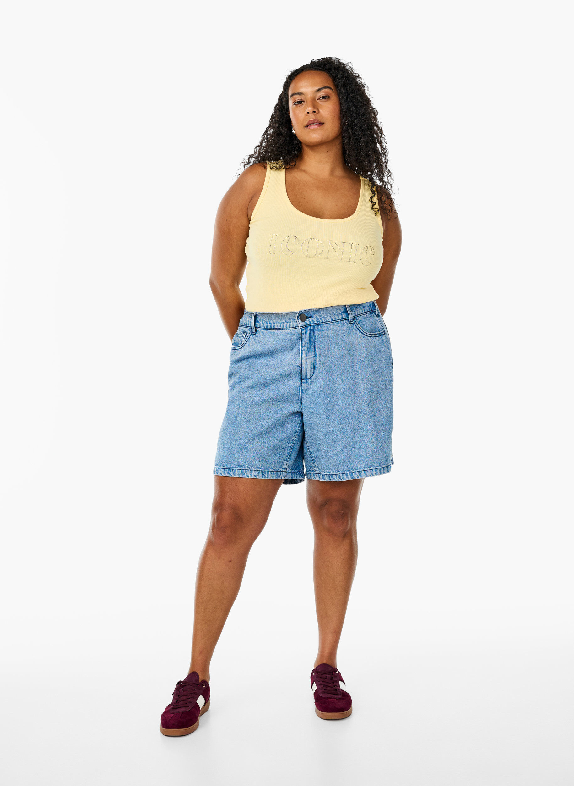 Zizzi T&aelig;tsiddende tanktop med rhinsten, Gul, Model image number 1