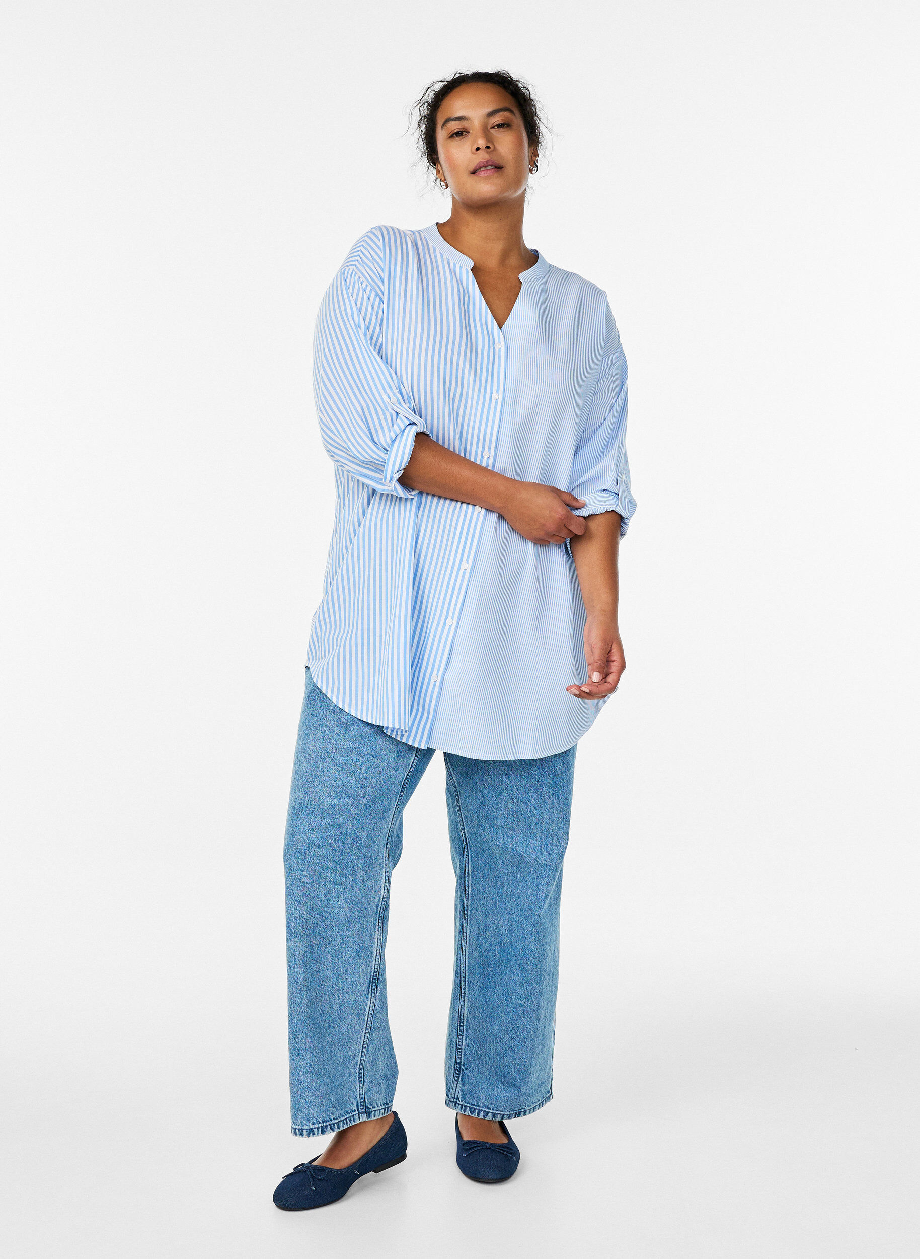 Zizzi Ternet tunika med 3/4 &aelig;rmer, Bl&aring;, Model image number 1