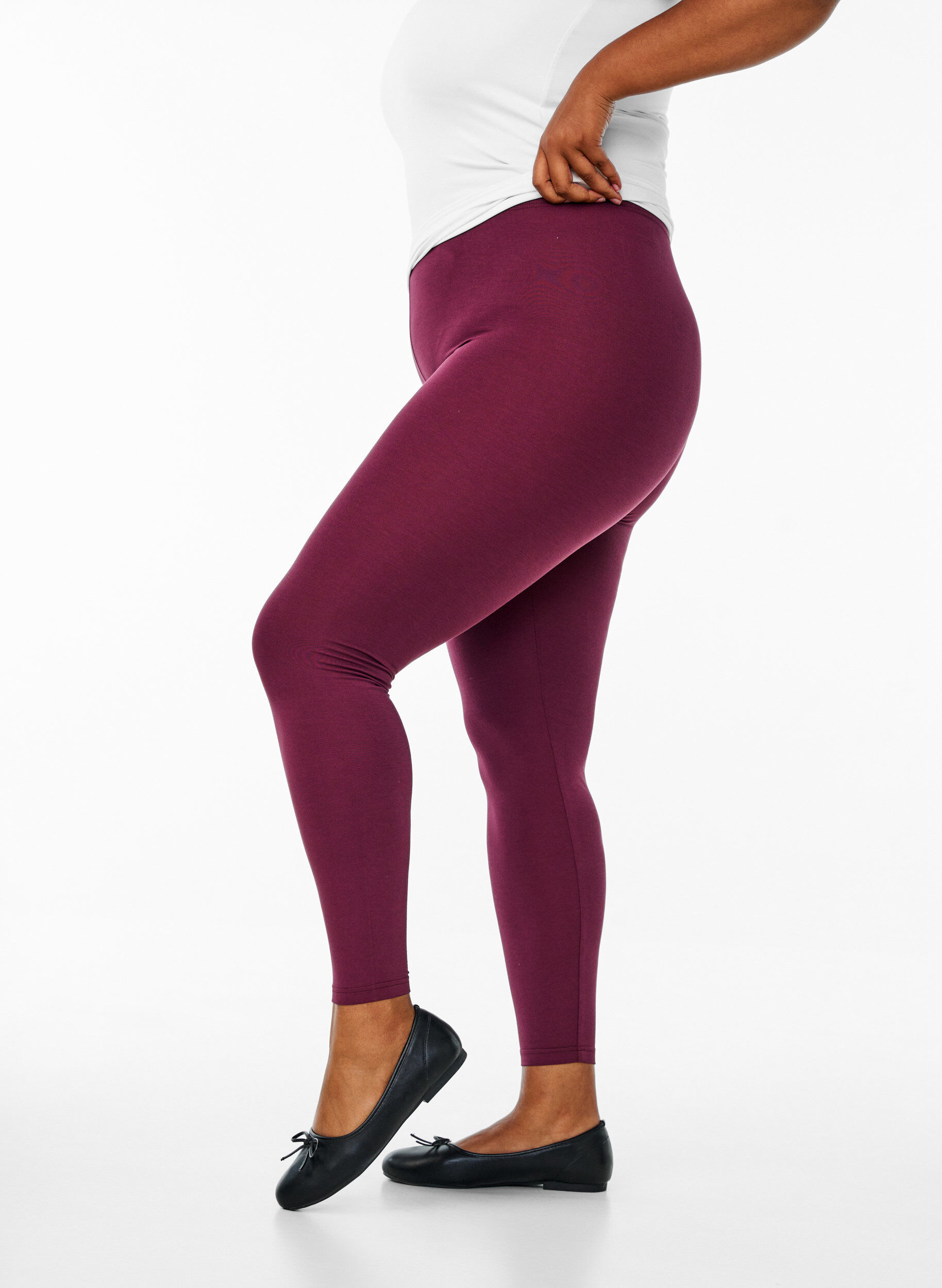 ZizziBasis leggings i viskose, M&oslash;rk Bordeaux, Model image number 0