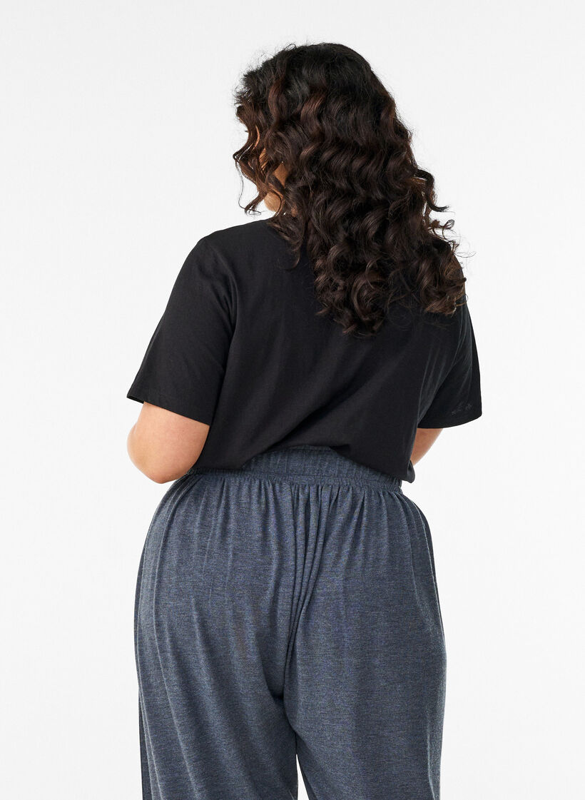 T-shirt med motiv, Sort, Model image number 2