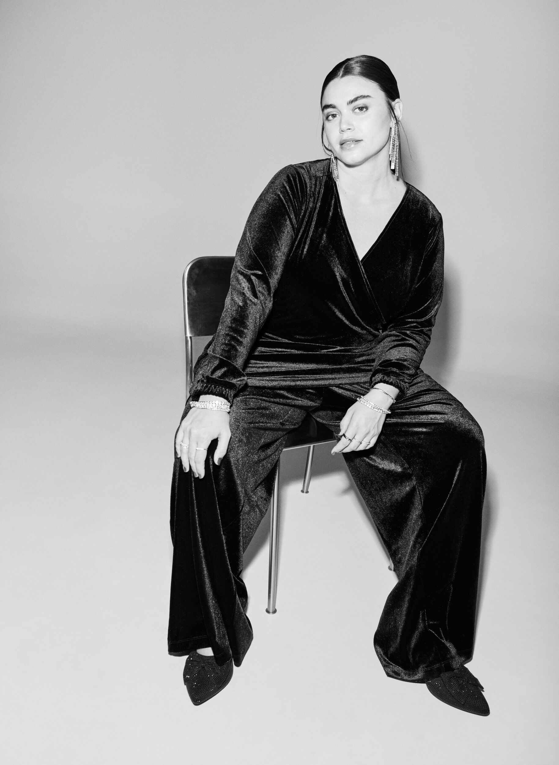 Zizzi Velourbukser med h&oslash;j talje og brede ben, Sort, Image image number 0