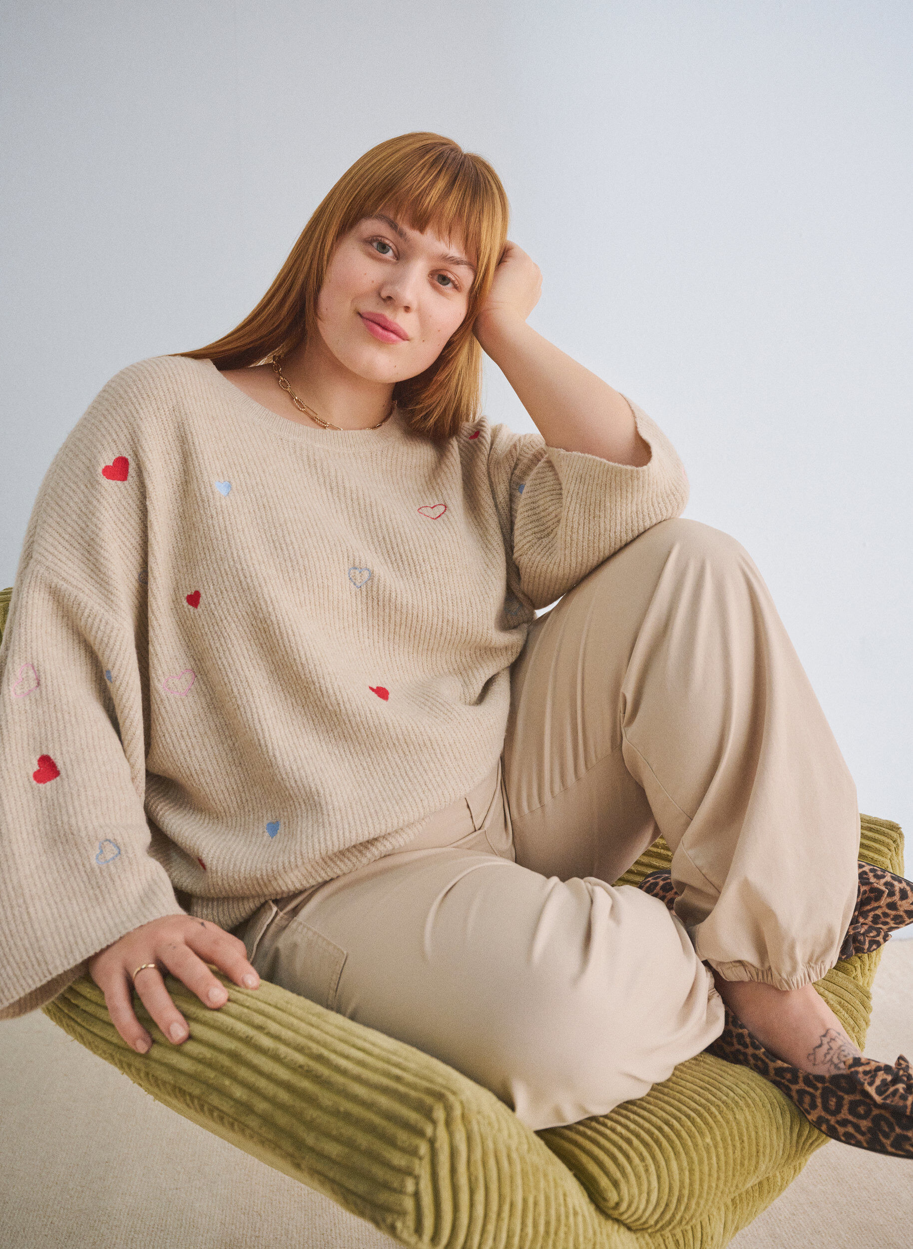 ZizziStrikbluse med hjerter og 3/4 &aelig;rmer, Beige, Image image number 0