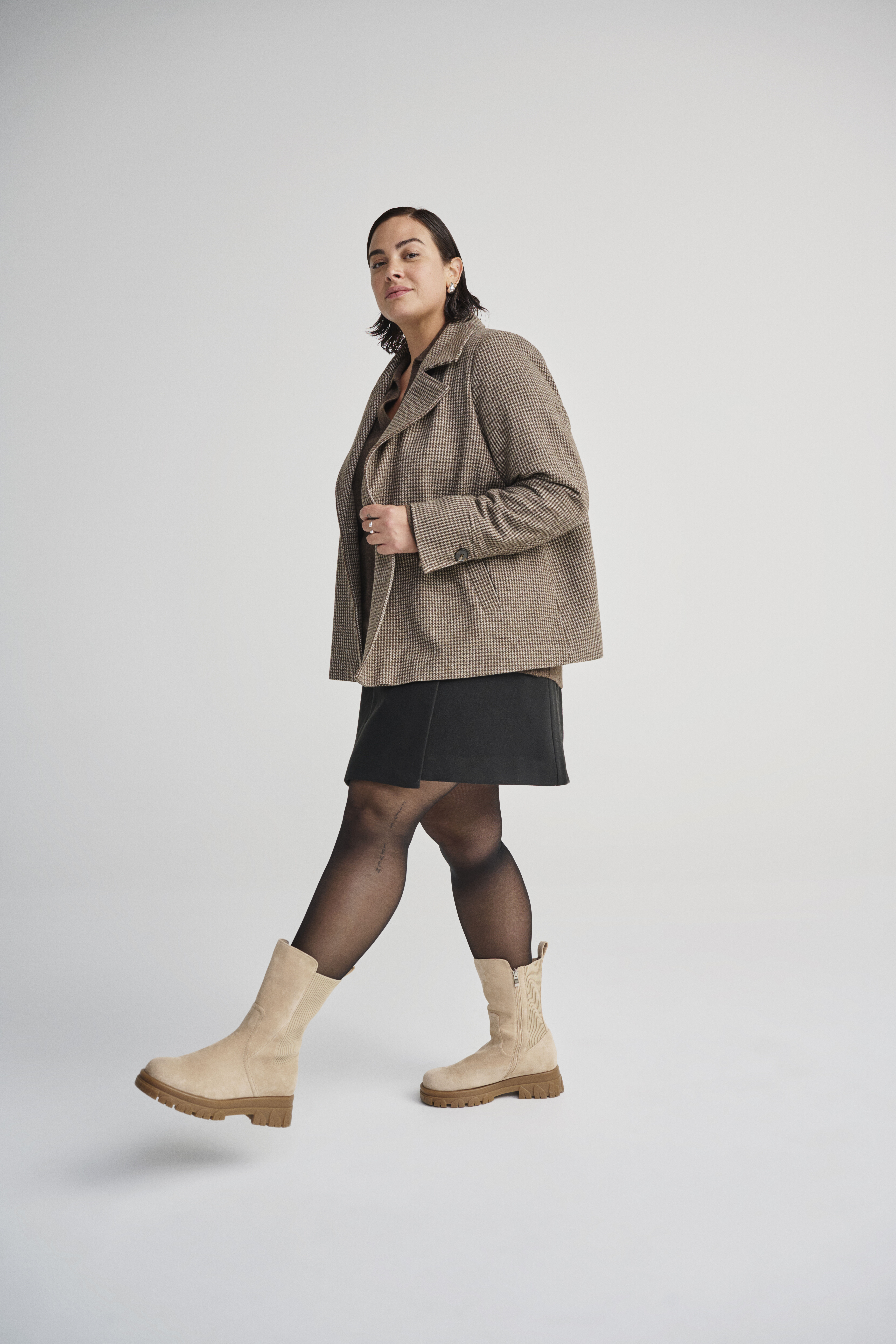 Zizzi St&oslash;vle i imiteret ruskind, , Model