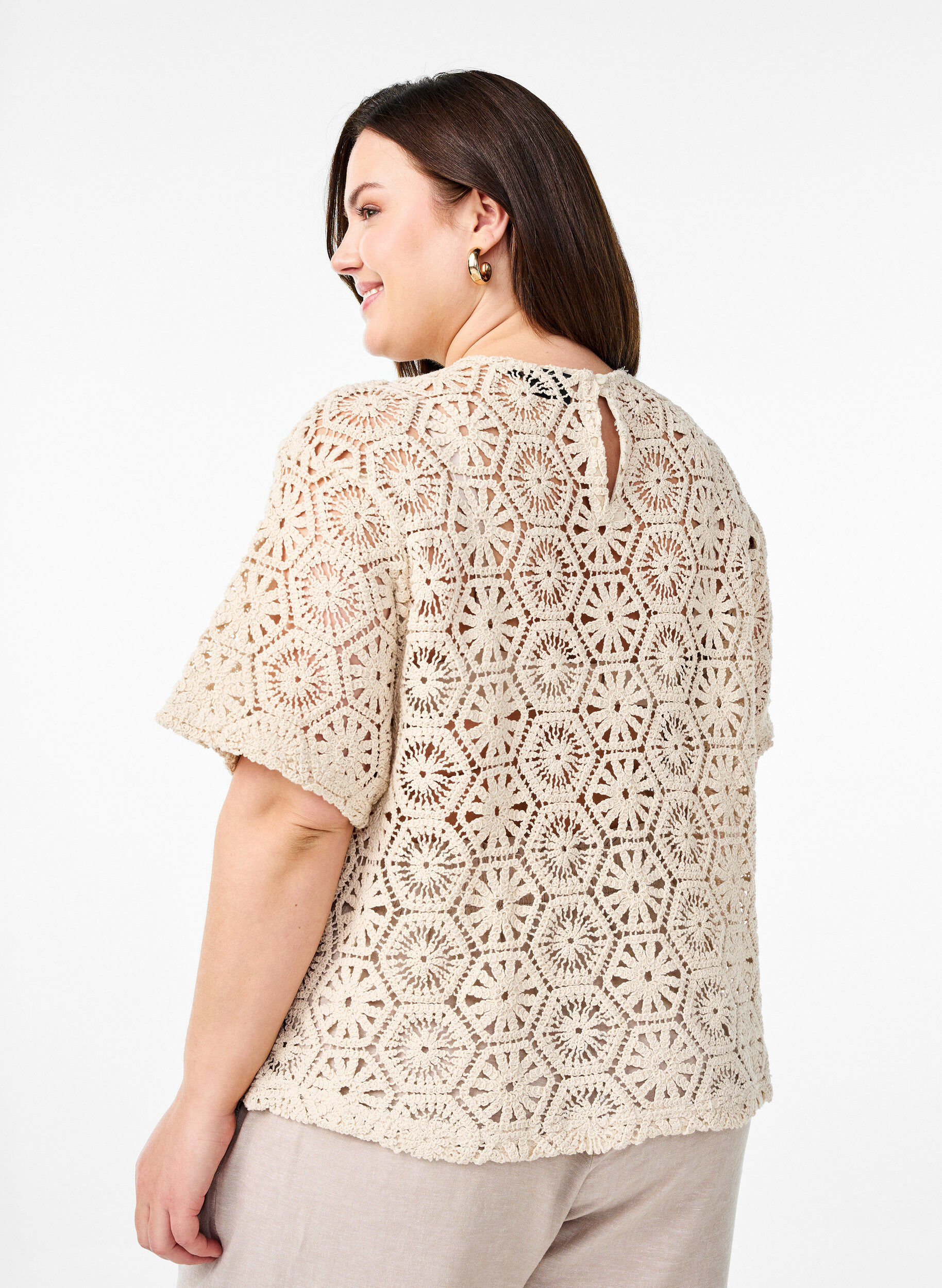 Zizzi Crochet bluse med korte &aelig;rmer, Beige, Model image number 2