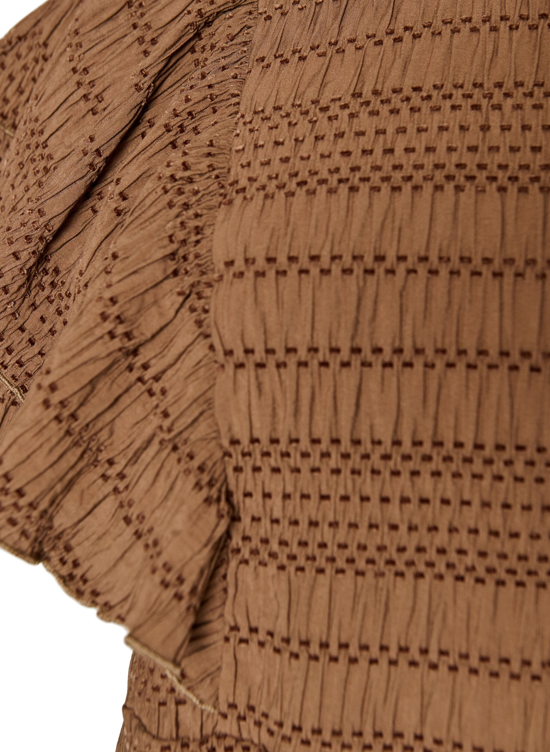 ZizziBluse med smock-struktur og fl&aelig;se&aelig;rmer, Brun, Packshot image number 2