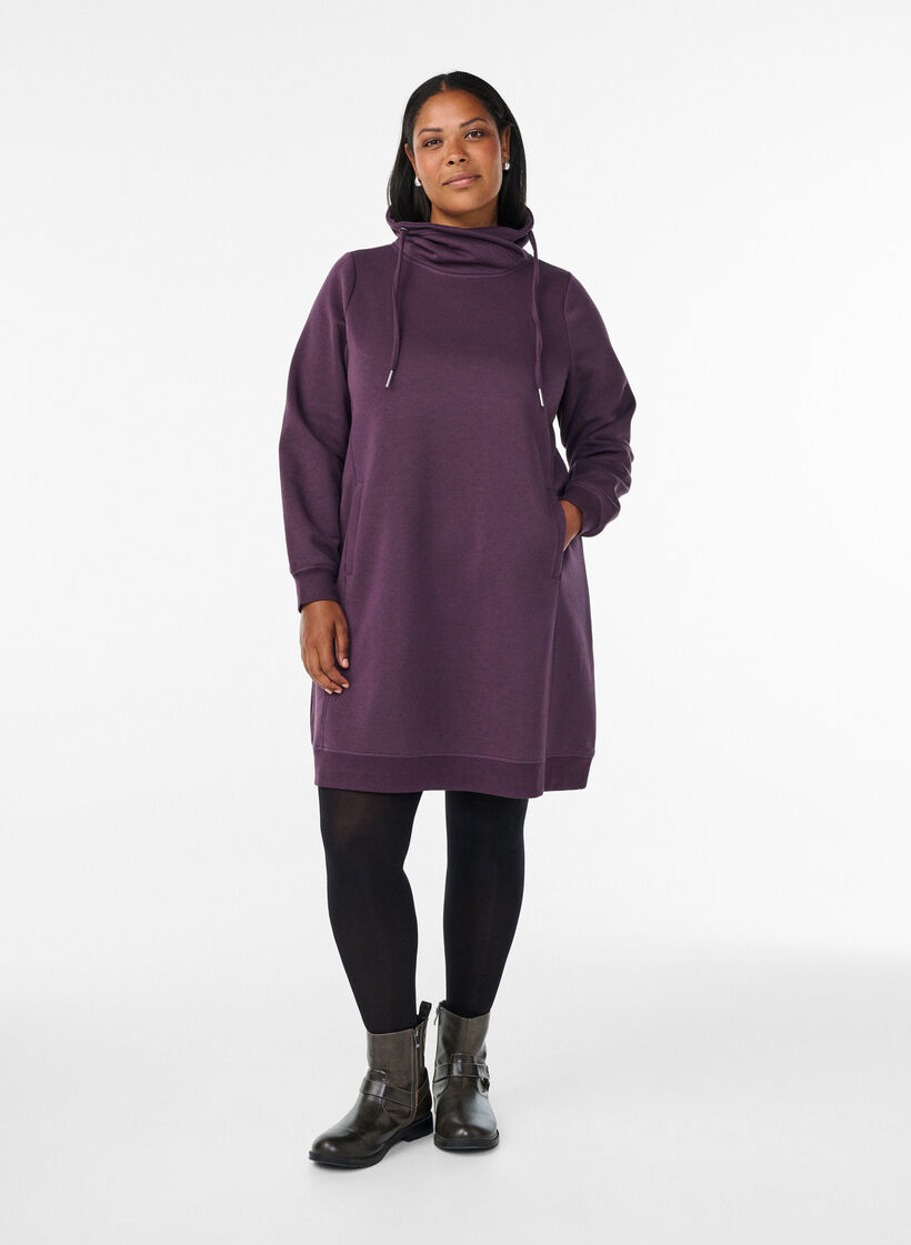 Kort sweatkjole med h&oslash;j krave og lommer, Lilla, Model image number 1