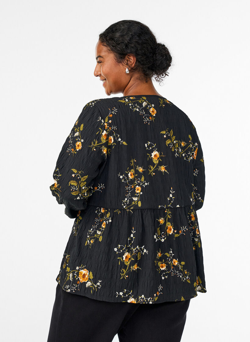 Lang&aelig;rmet bluse med blomsterprint, Sort, Model image number 2
