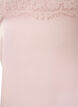 Lang satintop med blondekanter, Lyser&oslash;d, Packshot image number 2