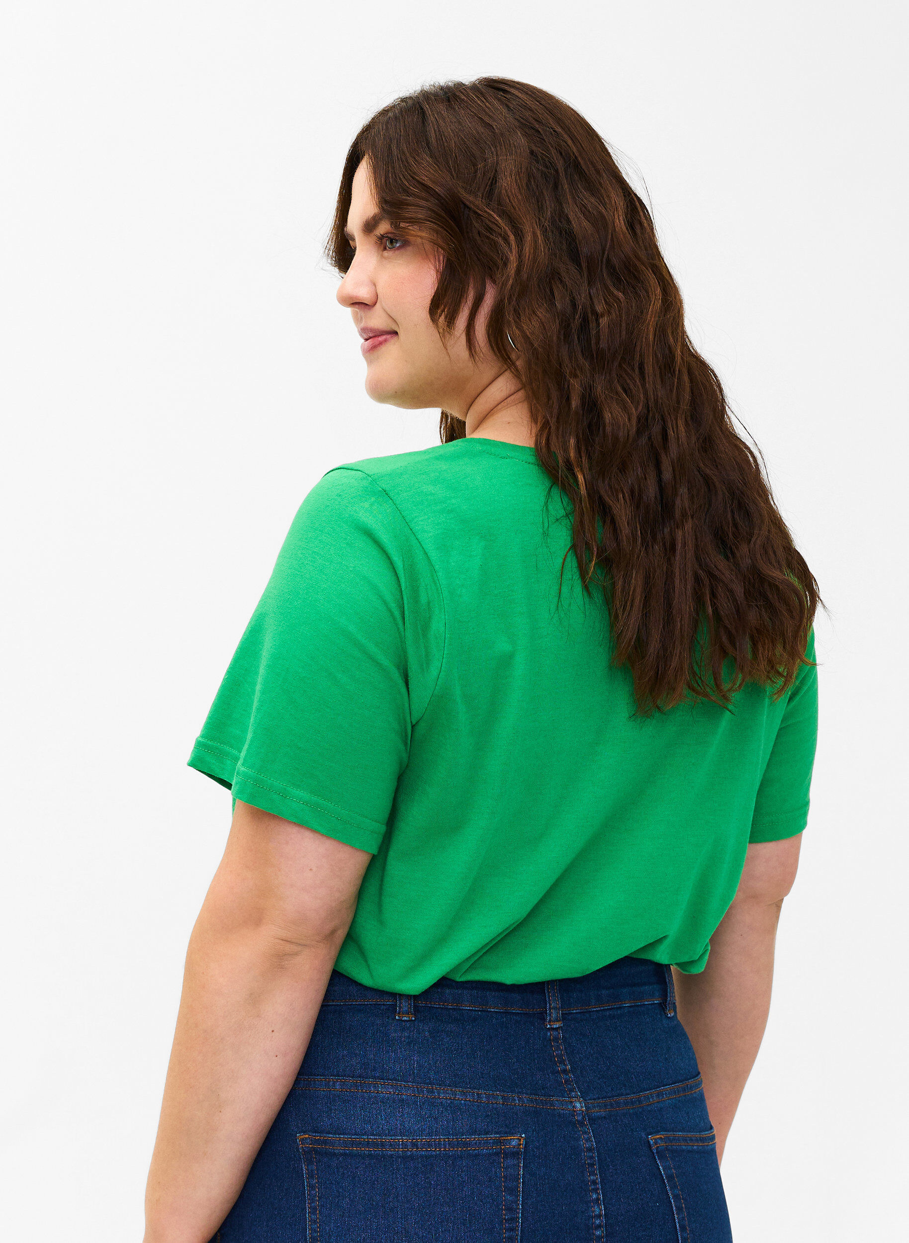 Zizzi FLASH - T-shirt med v-hals, Kelly Green, Model image number 1