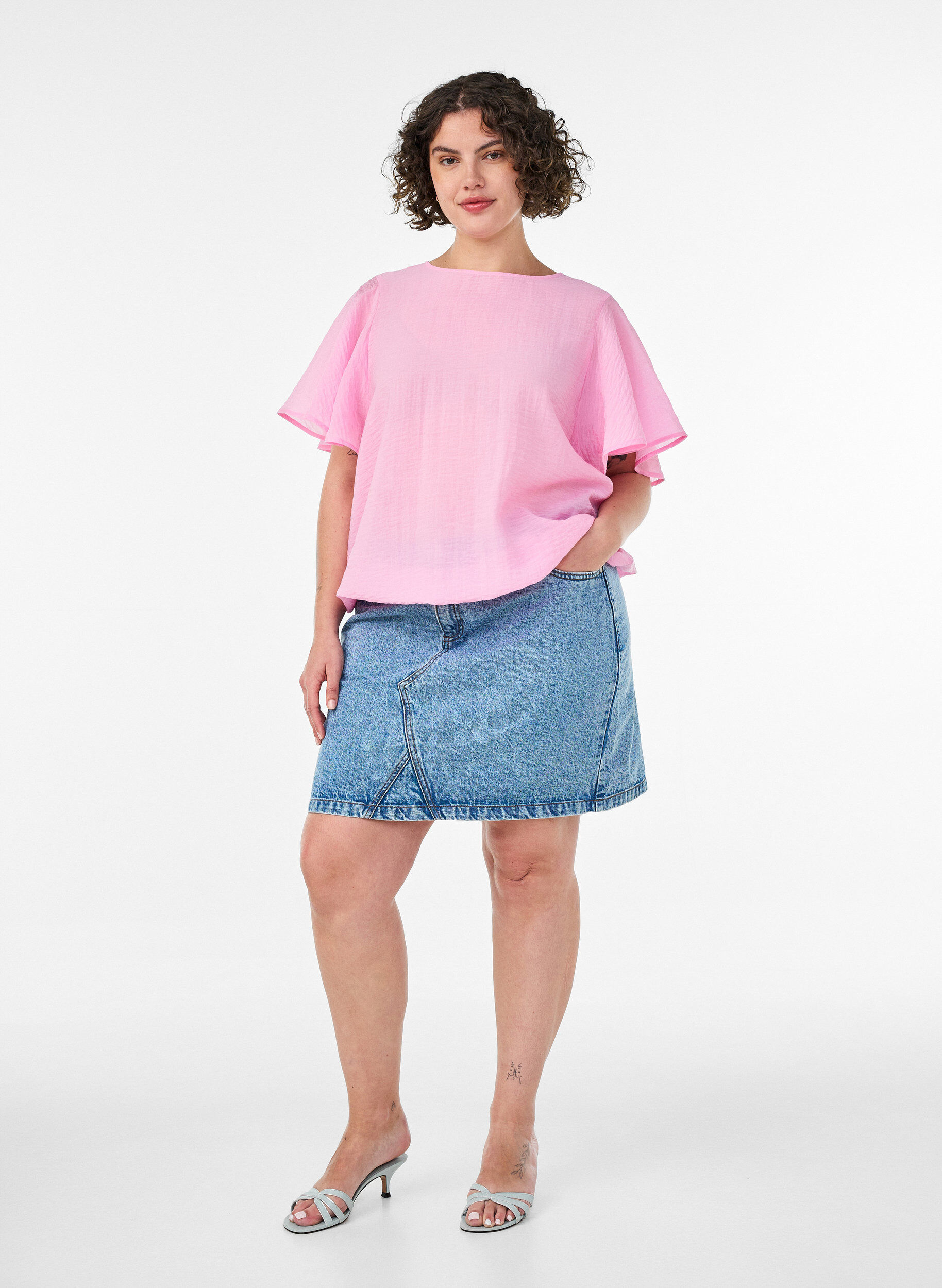 ZizziBluse med ballonform og vinge&aelig;rmer, Lyser&oslash;d, Model image number 1