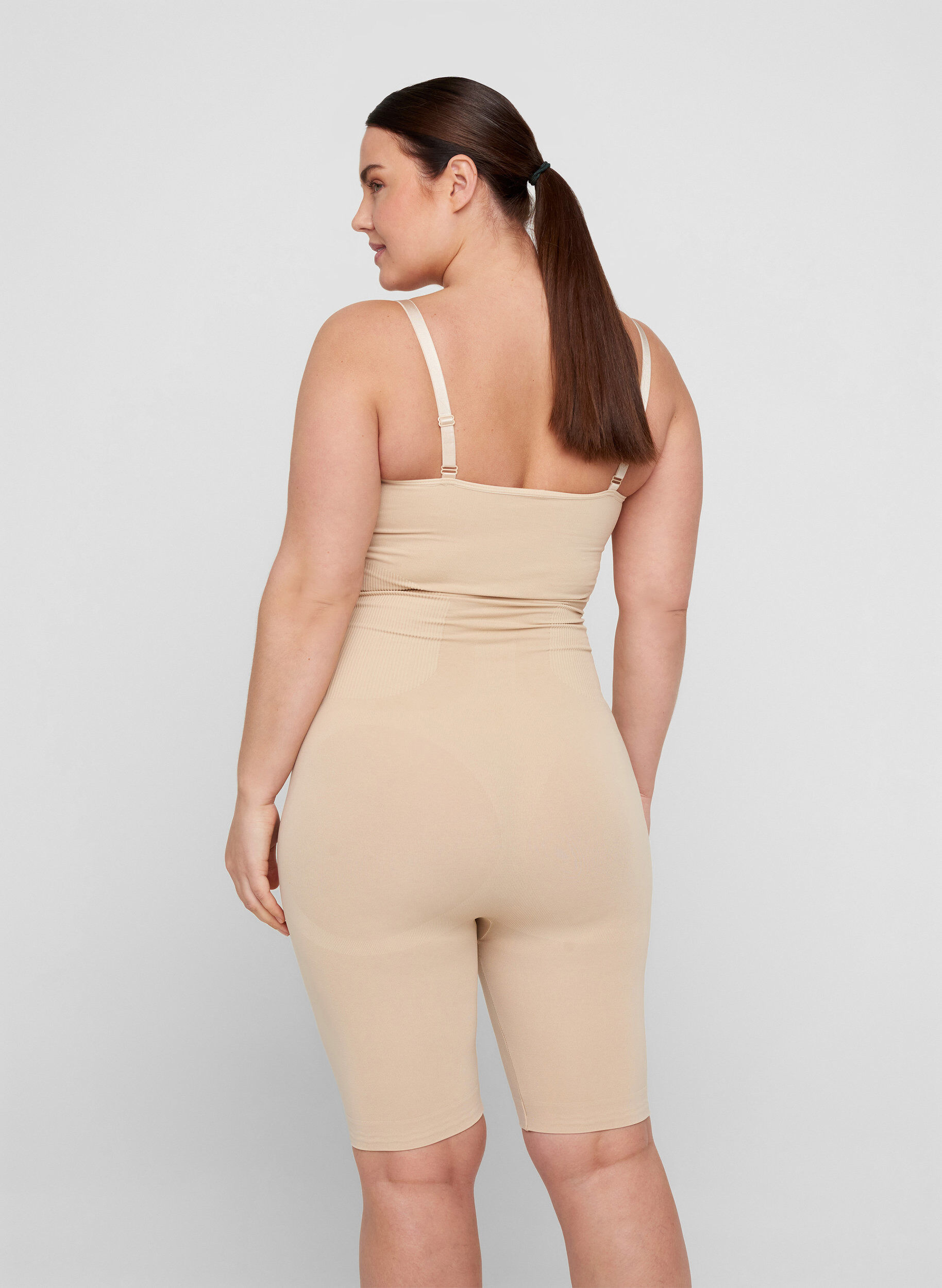 Zizzi Shapewear heldragt, Nude, Model image number 1