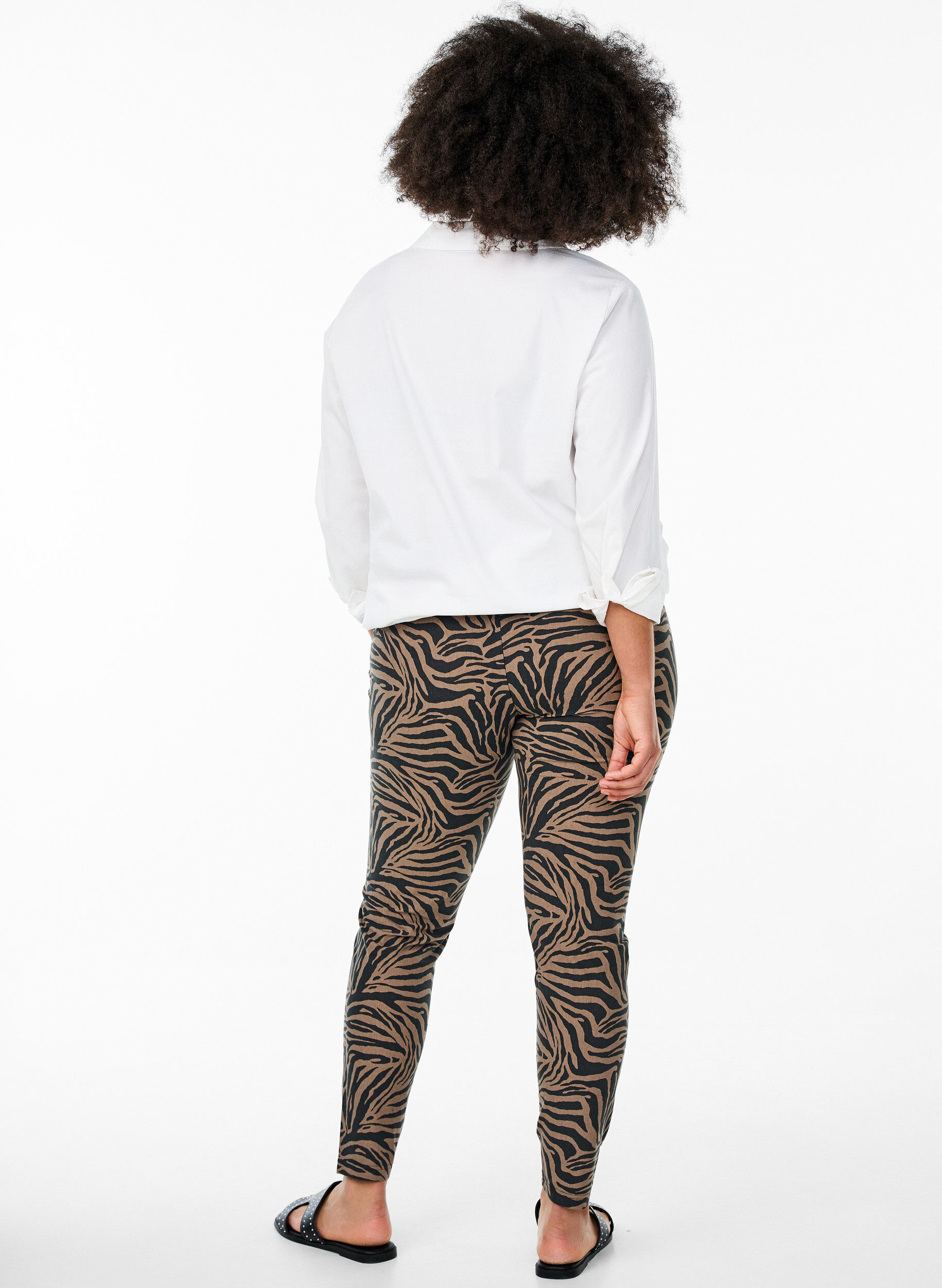 Zizzi Viskose leggings med zebra print, Brun, Model image number 2