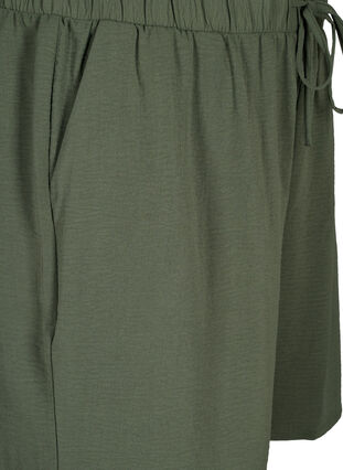 Shorts med lommer og elastik i taljen, Thyme, Packshot image number 2