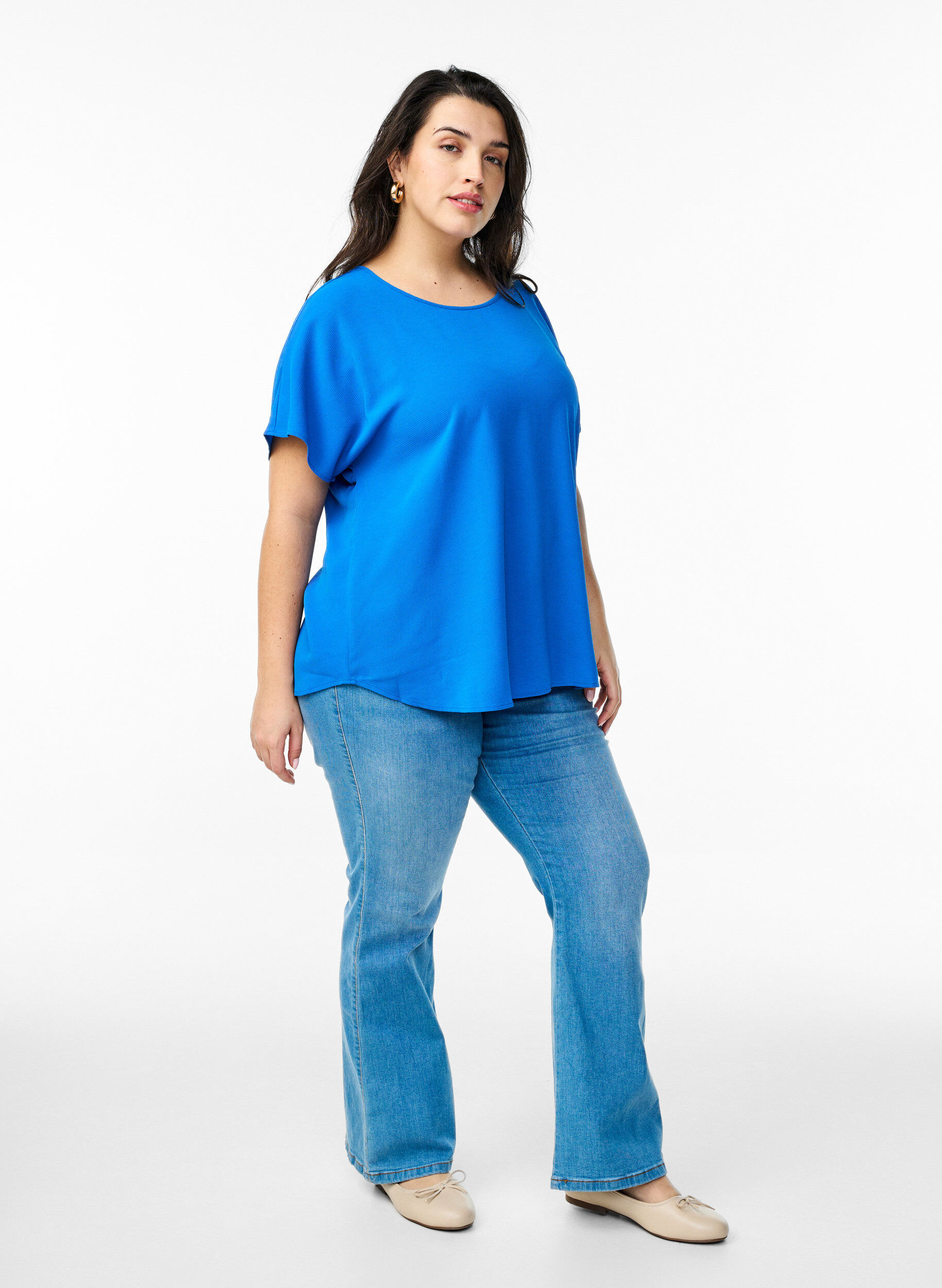 ZizziBluse med korte &aelig;rmer og rund halsudsk&aelig;ring, Bl&aring;, Model image number 1