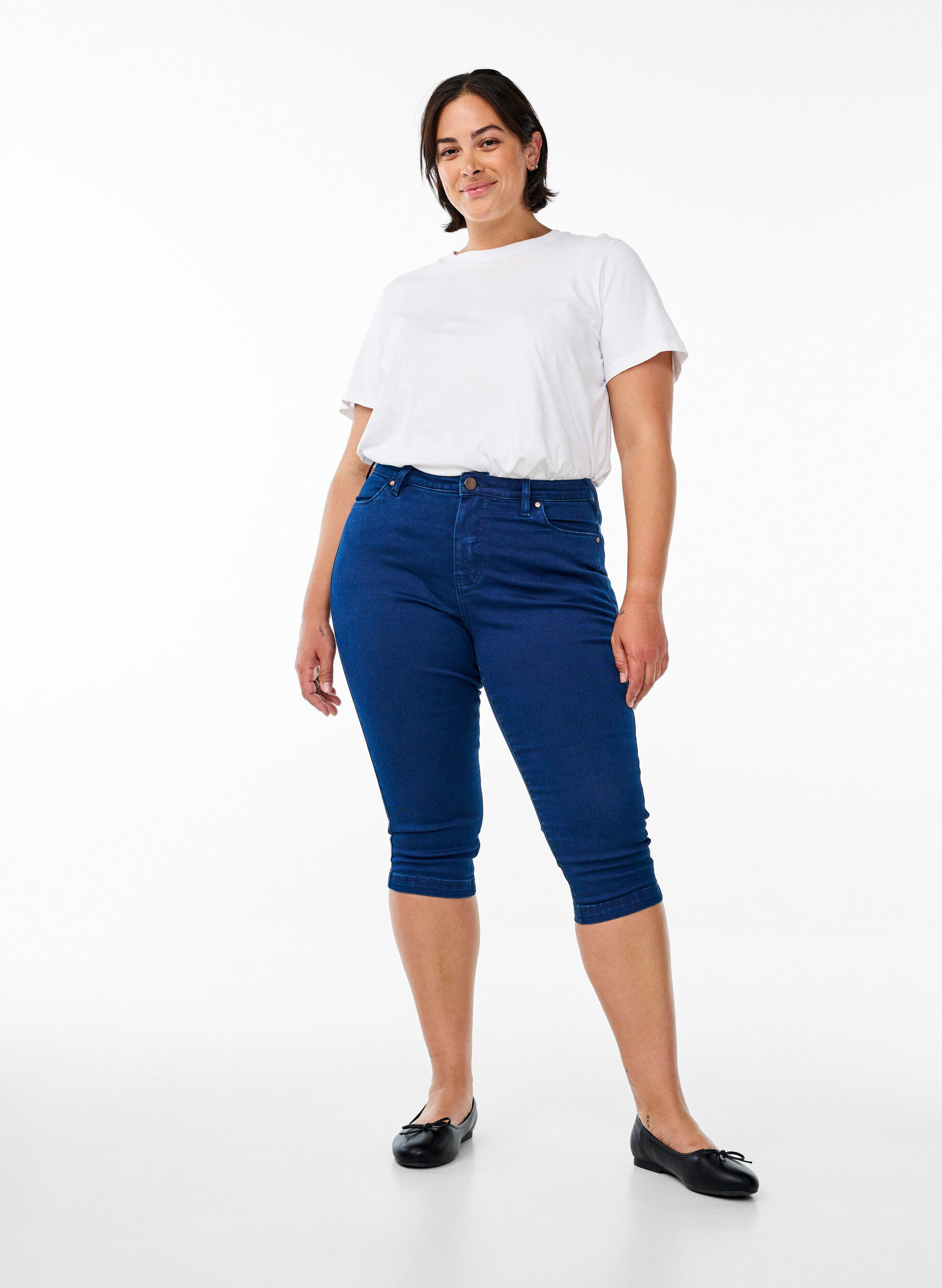 H&oslash;jtaljede Amy capri jeans med super slim fit, Bl&aring;, Model
