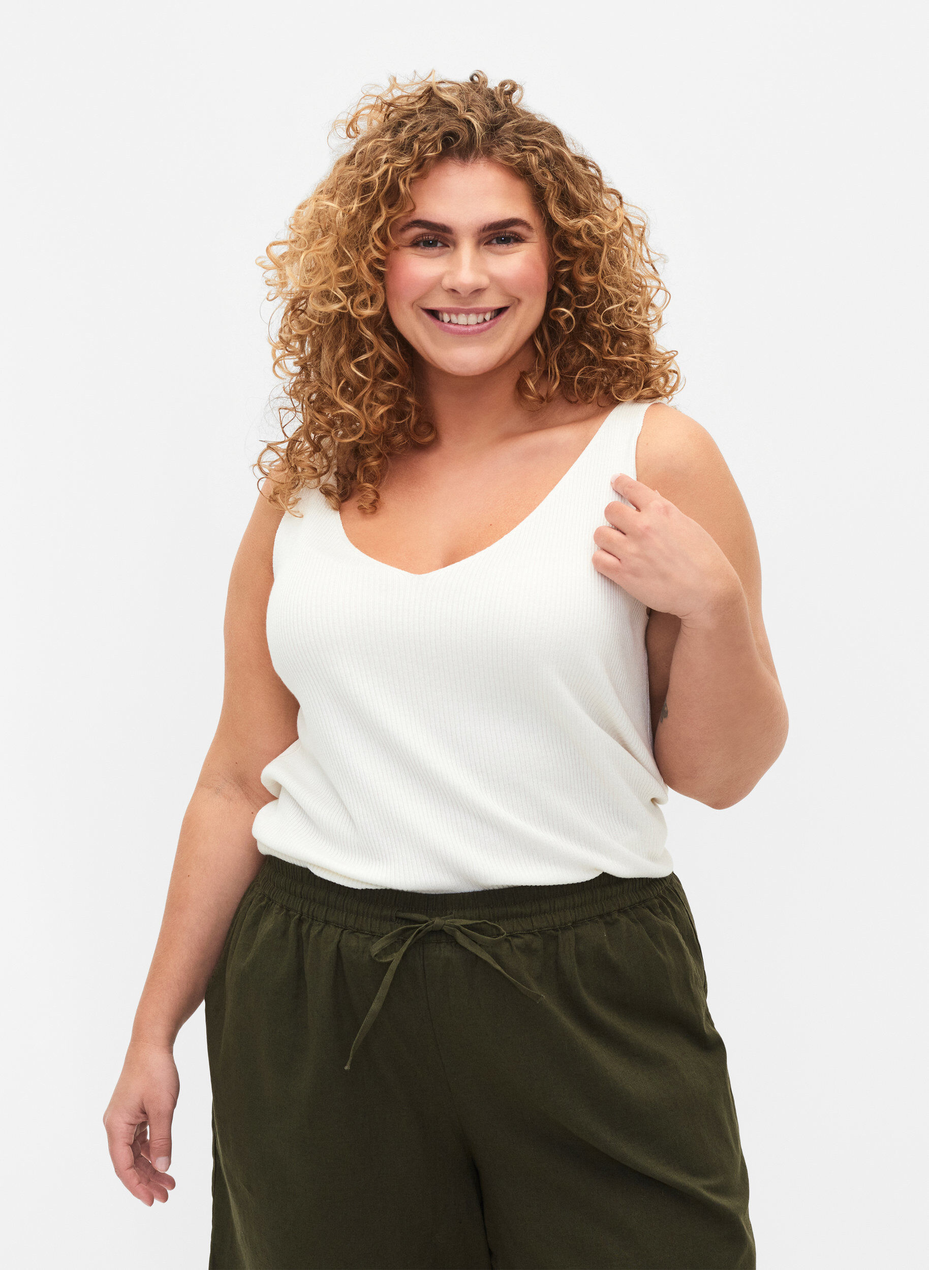 Strikket top med v-udsk&aelig;ring, Cloud Dancer, Model