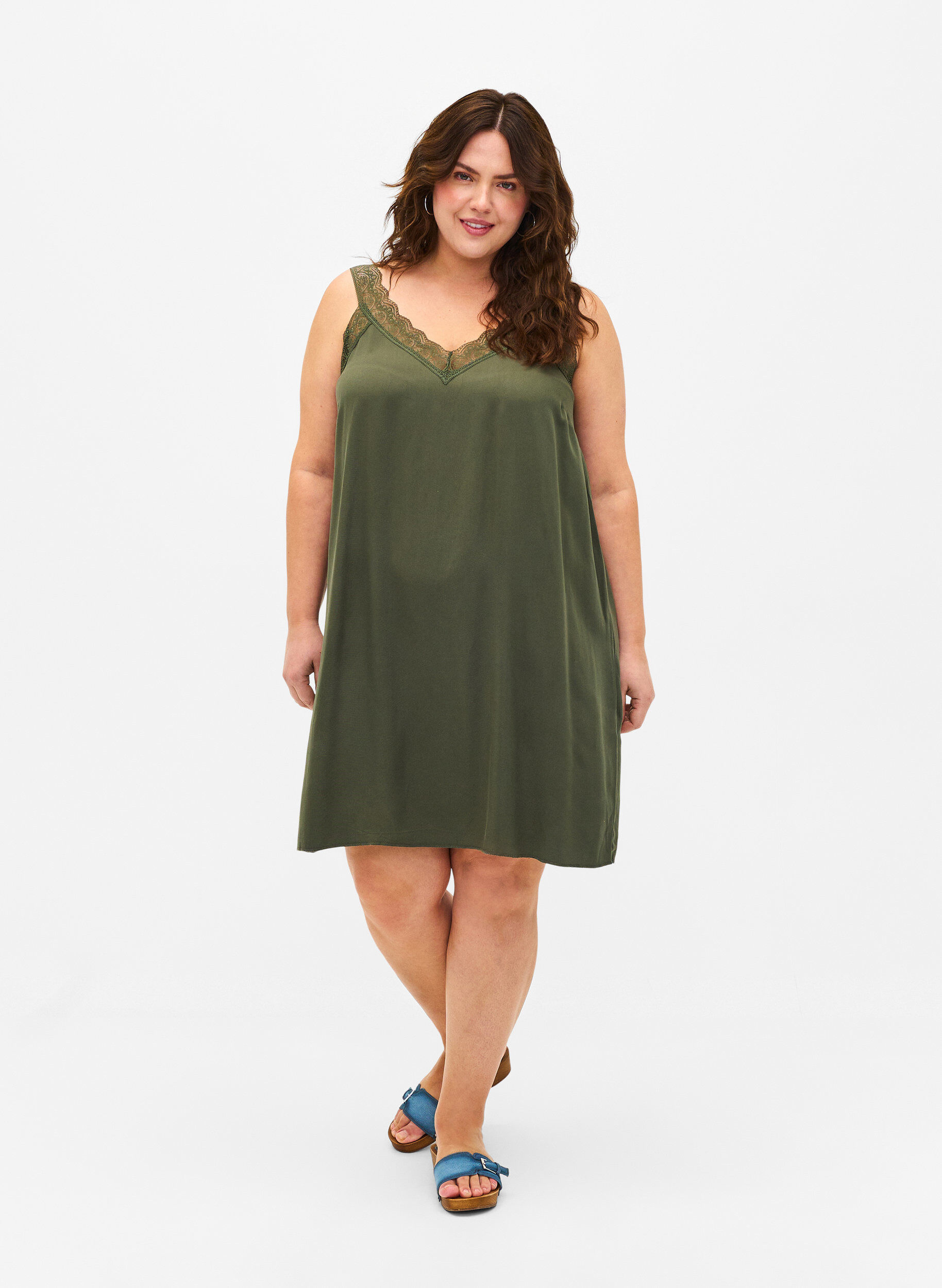 Zizzi Stropkjole i viskose med blonder, Thyme, Model image number 2