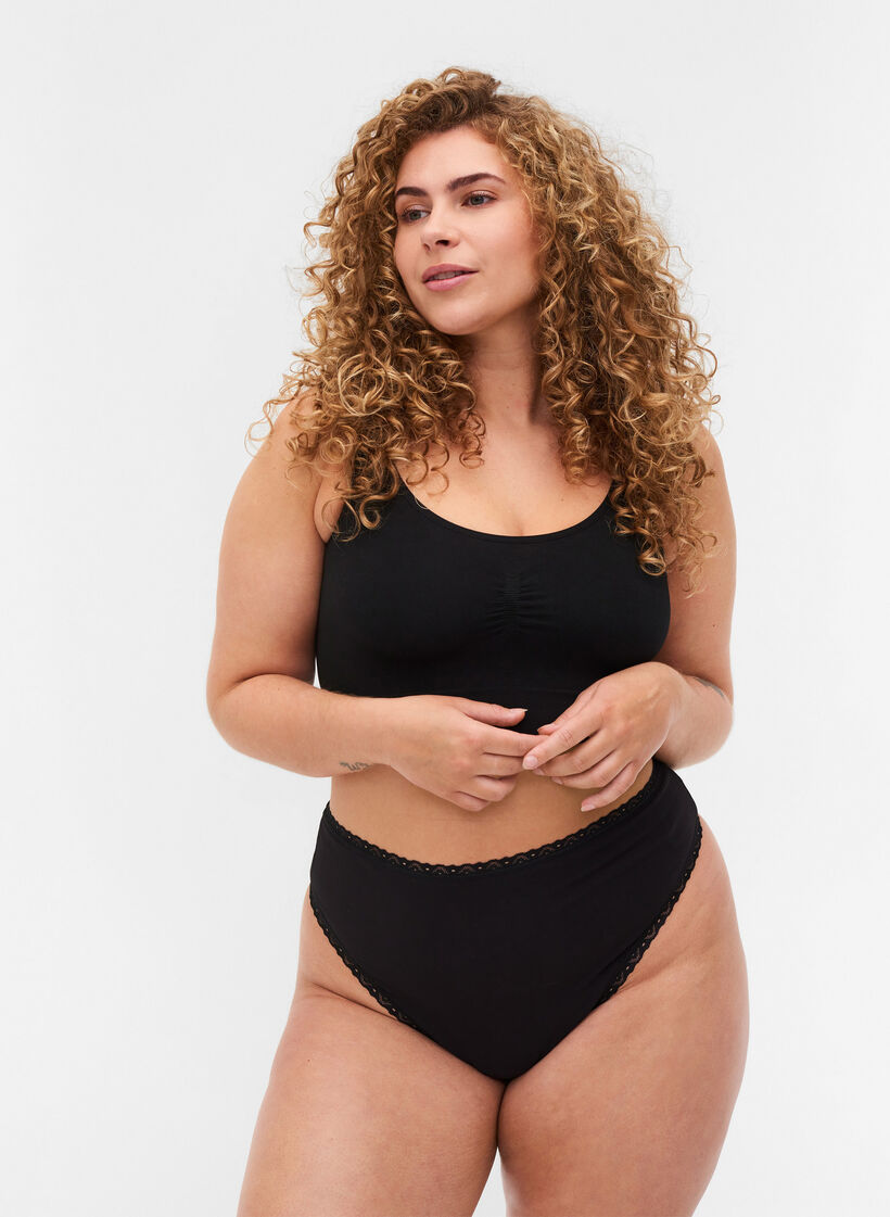 3-pak g-streng med blondekanter, Black, Model image number 0