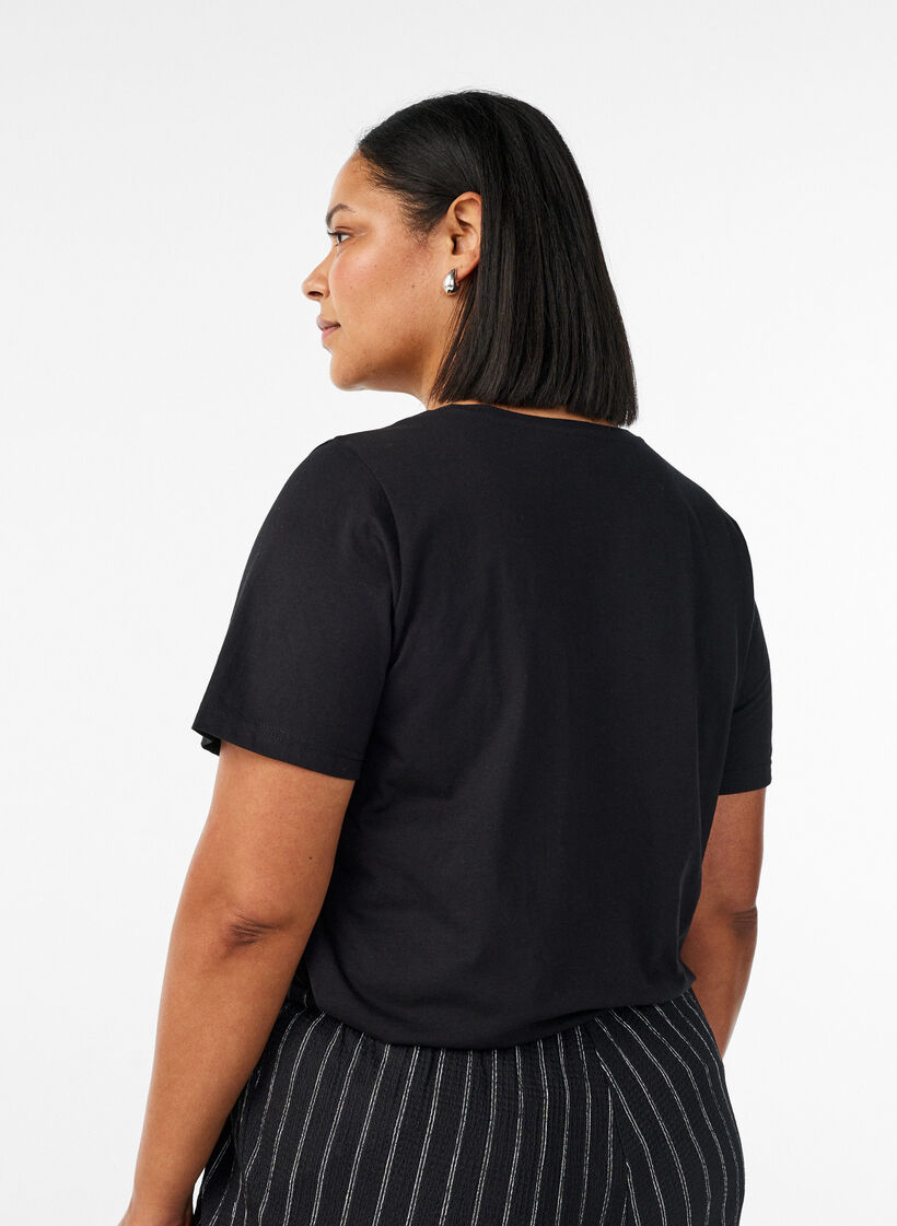 T-shirt med motiv, Sort, Model image number 2
