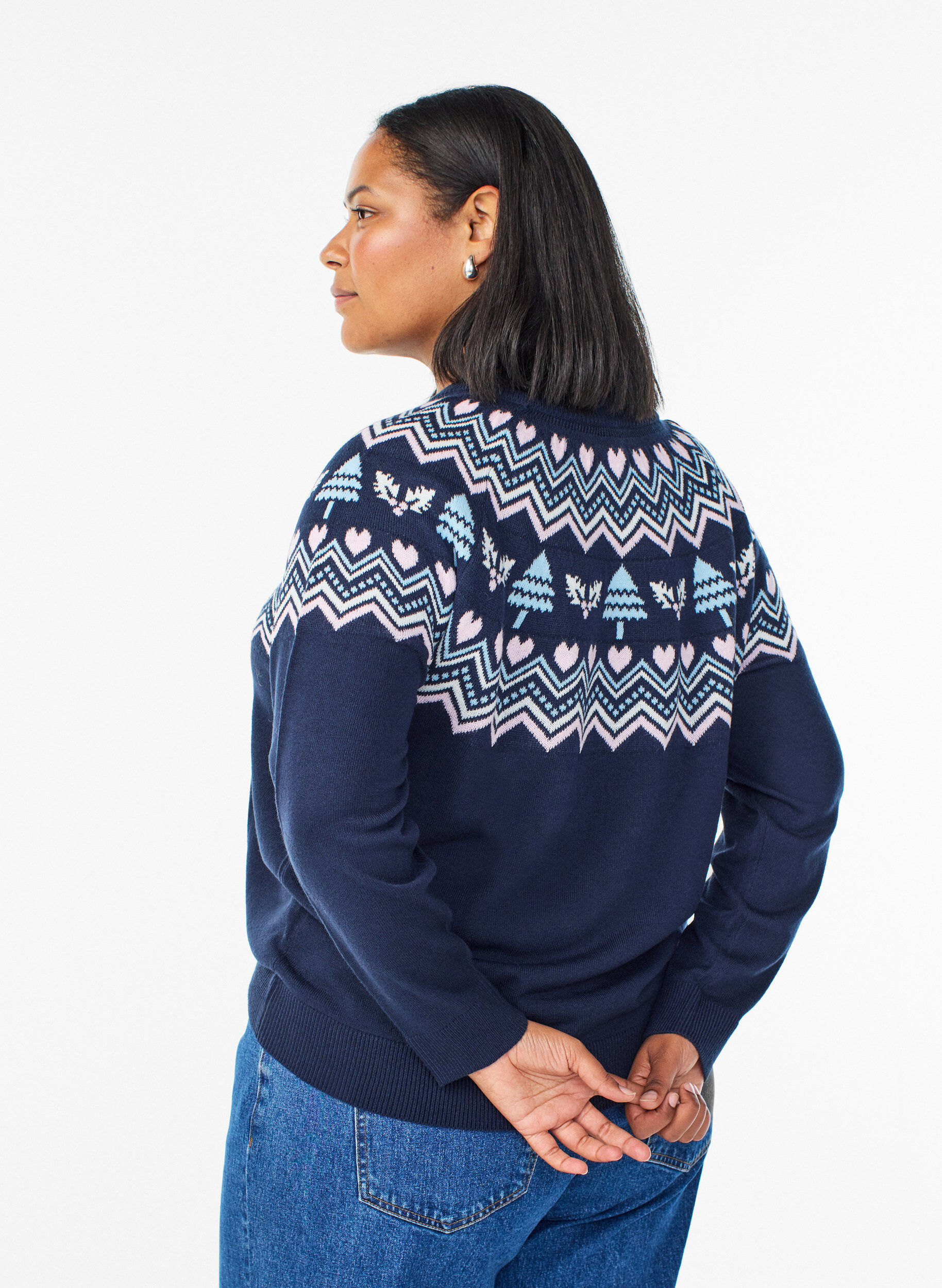 Zizzi Strikbluse med jacquardm&oslash;nster og julemotiver, Bl&aring;, Model image number 2