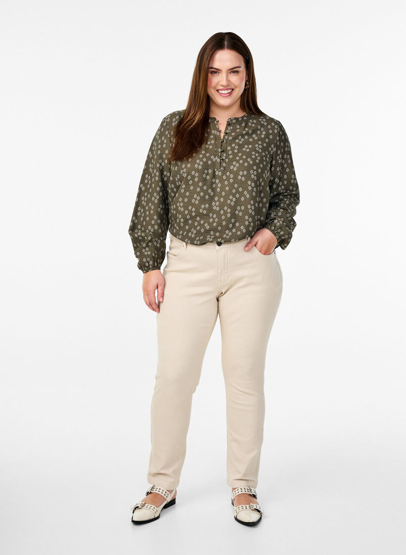 Slim fit Emily jeans med regulær talje, Beige, Model image number 0