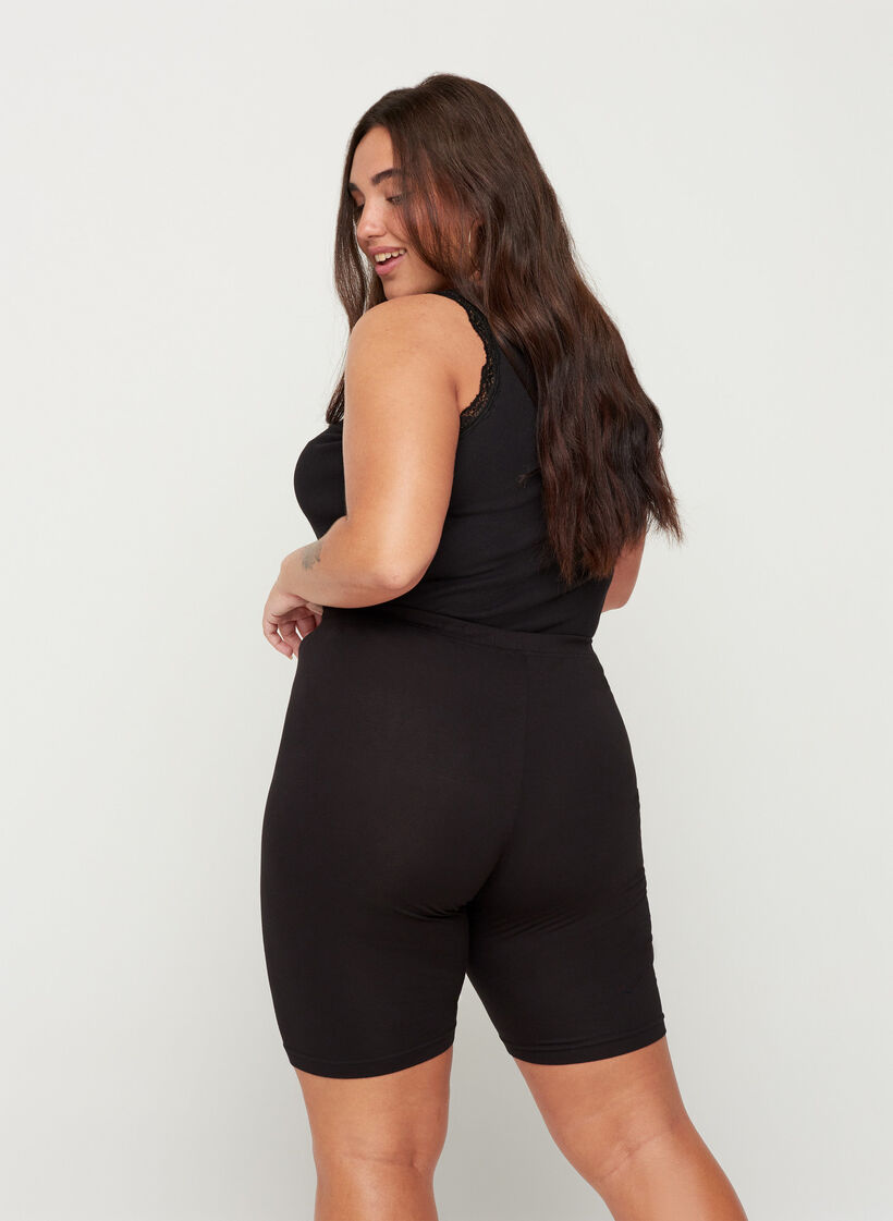 Ensfarvede basis cykelshorts, Sort, Model image number 2