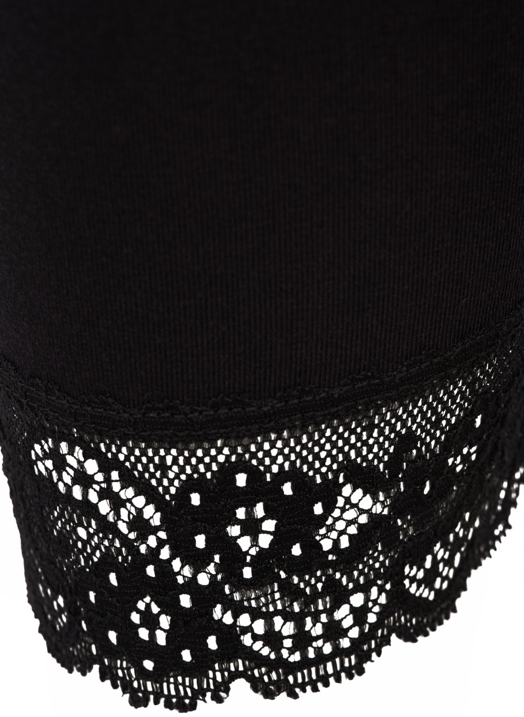 ZizziBasis 3/4 leggings med blondekant, Sort, Packshot image number 2
