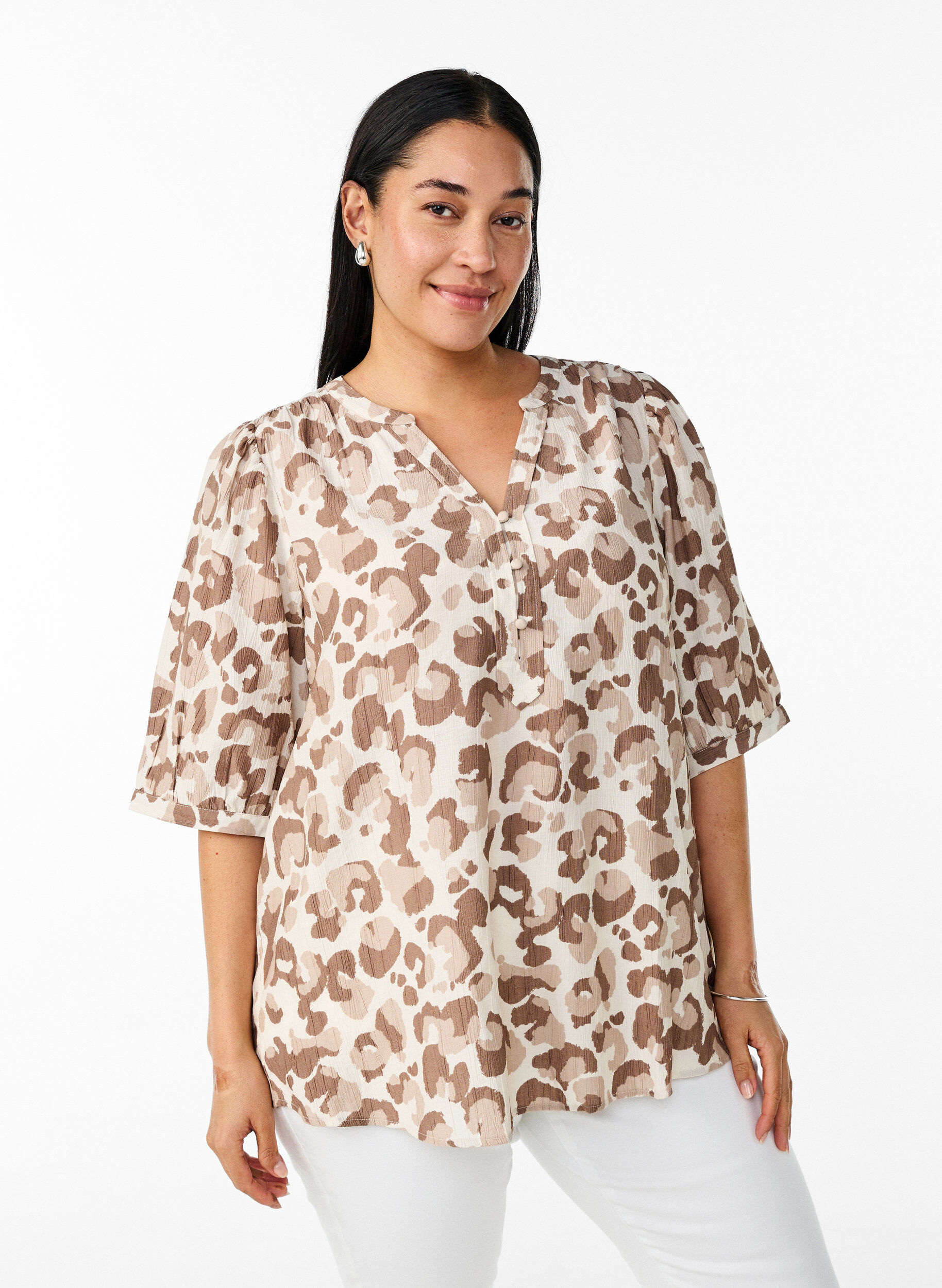 Bluse med leopardprint og 1/2 &aelig;rmer, Hvid, Model