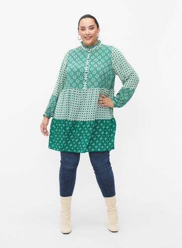 A-shape kjole med mønstre og skæringer, Green AOP, Model image number 2