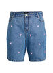 Denimshorts med h&oslash;j talje og broderede hjerter, Bl&aring;, Packshot image number 0