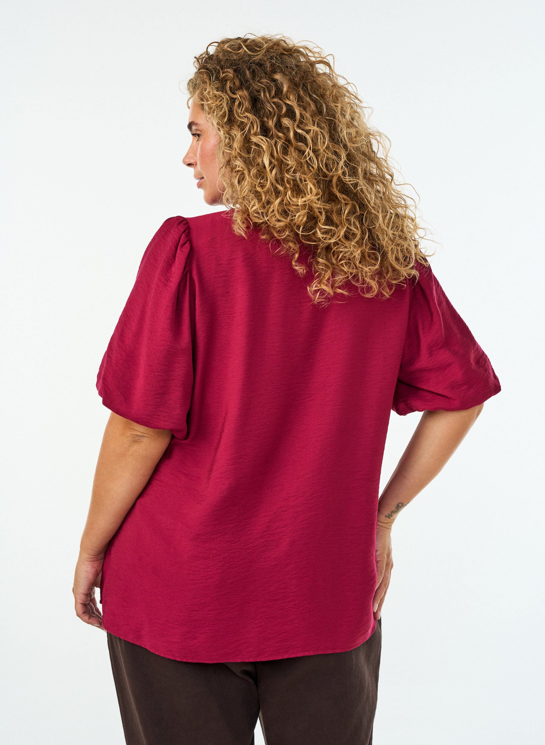 ZizziBluse med ballon&aelig;rmer og V-udsk&aelig;ring, R&oslash;d, Model image number 2
