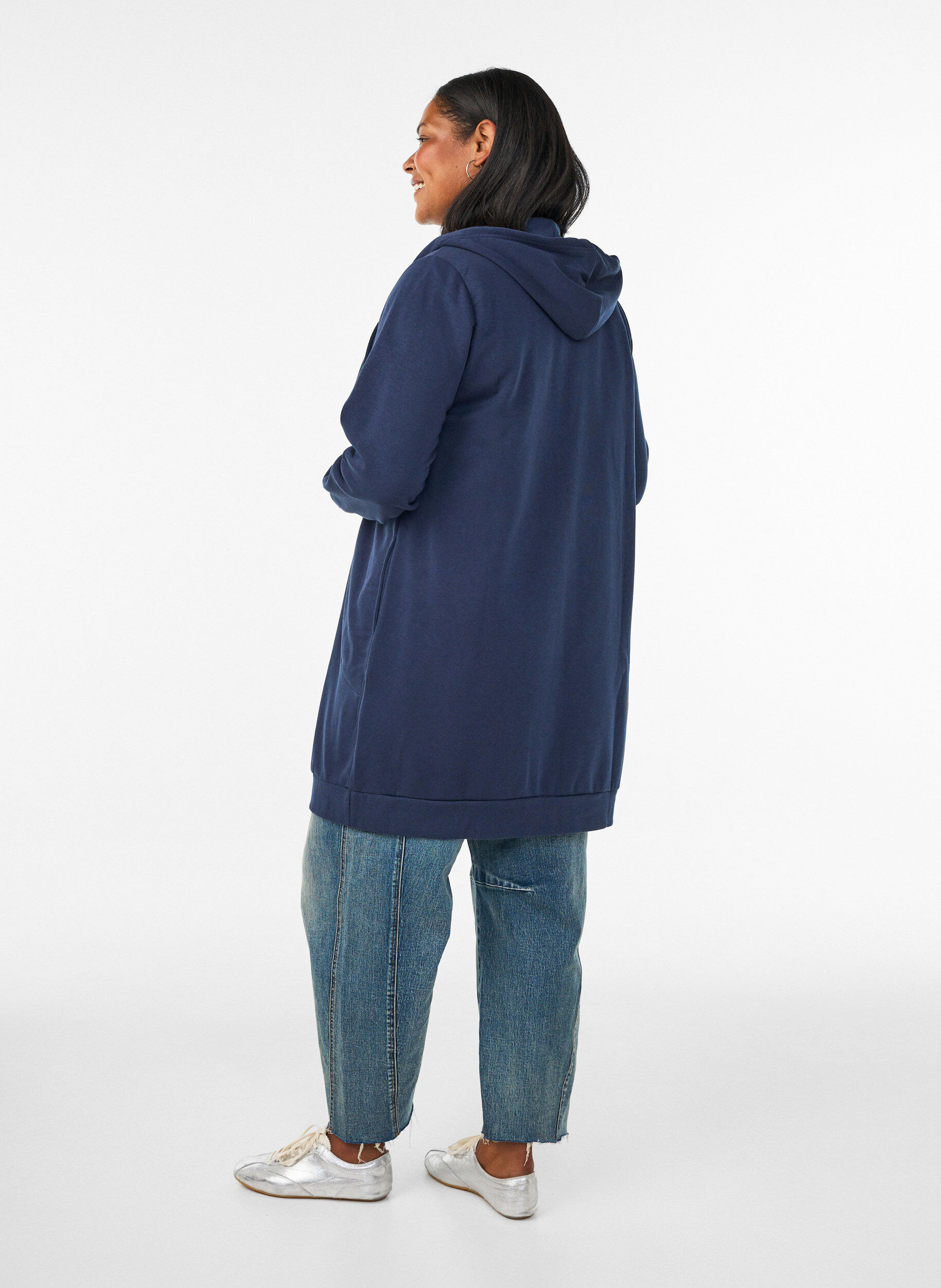 ZizziLang h&aelig;ttetr&oslash;je med lynl&aring;s og lommer, Bl&aring;, Model image number 2
