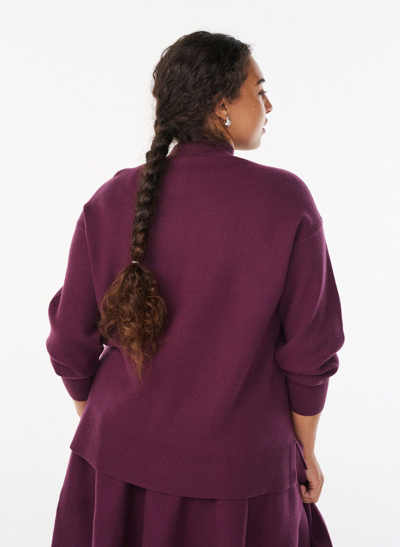 Strikbluse med høj hals, Mørk Bordeaux, Model image number 2