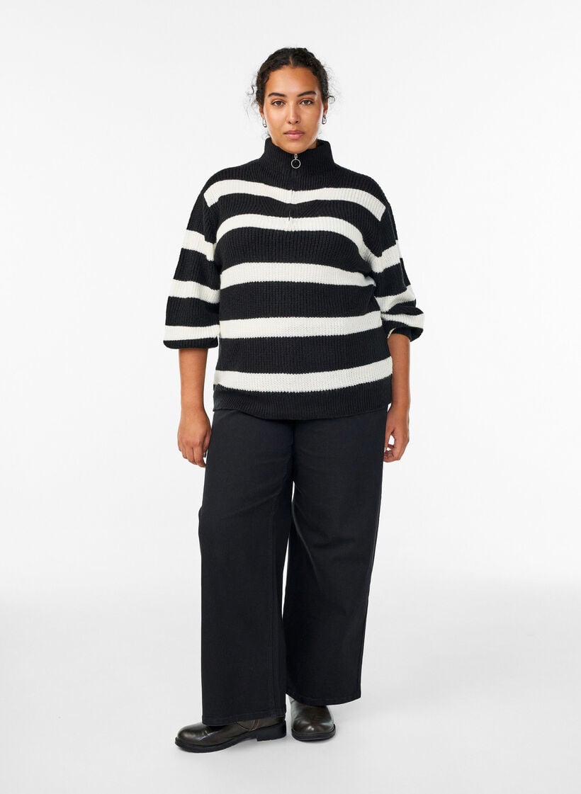 Striktr&oslash;je med h&oslash;j hals og lynl&aring;s, Sort, Model image number 1