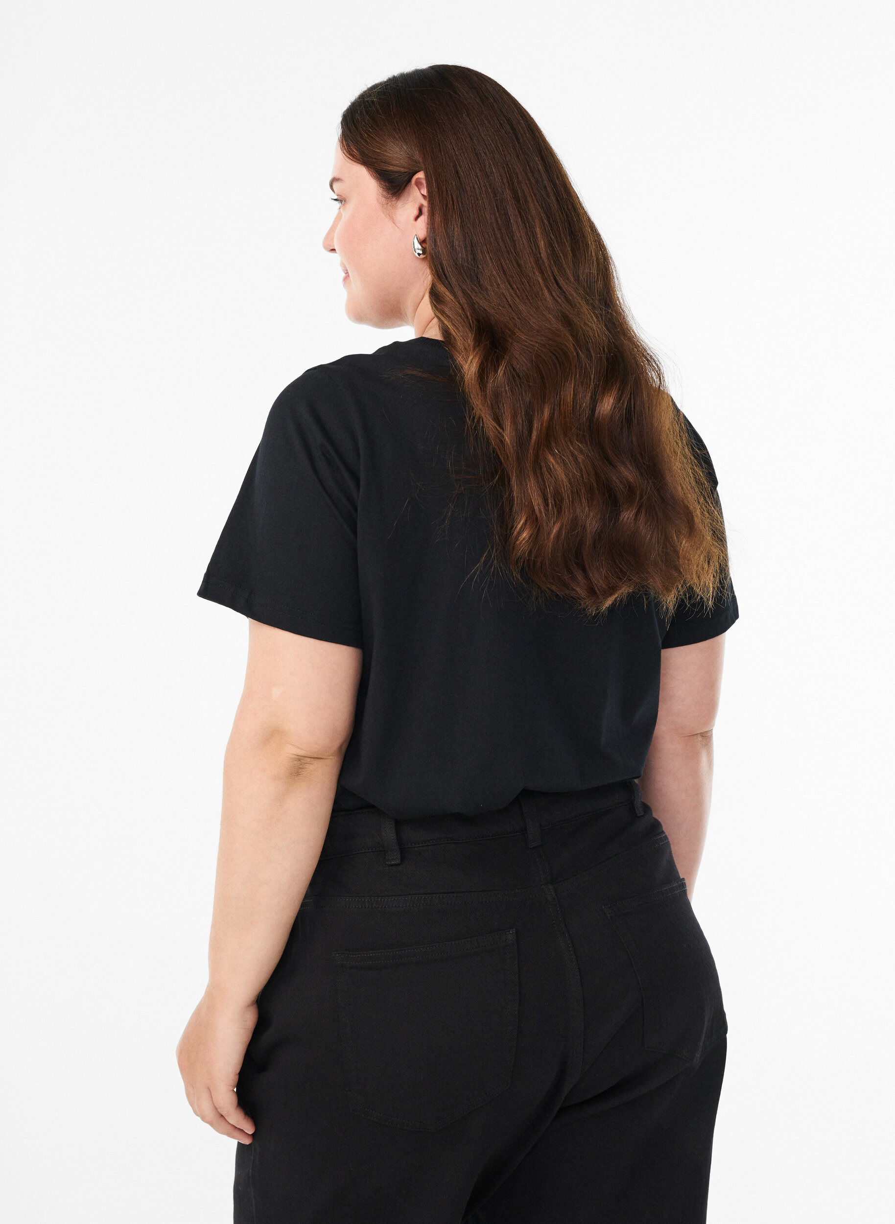 Zizzi Jule t-shirt i &oslash;kologisk bomuld, Sort, Model image number 2