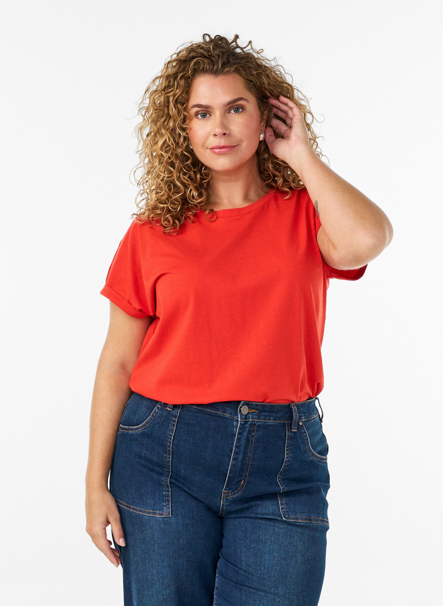 Kort&aelig;rmet T-shirt i bomuldsblanding, Orange, Model