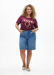 T-shirt med motiv , R&oslash;d, Model image number 1