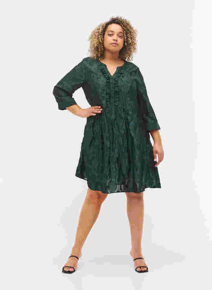 Jacquard kjole med flæser og a-shape, Scarab, Model image number 2