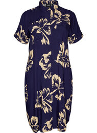 Lang skjortekjole med korte &aelig;rmer, Bl&aring;