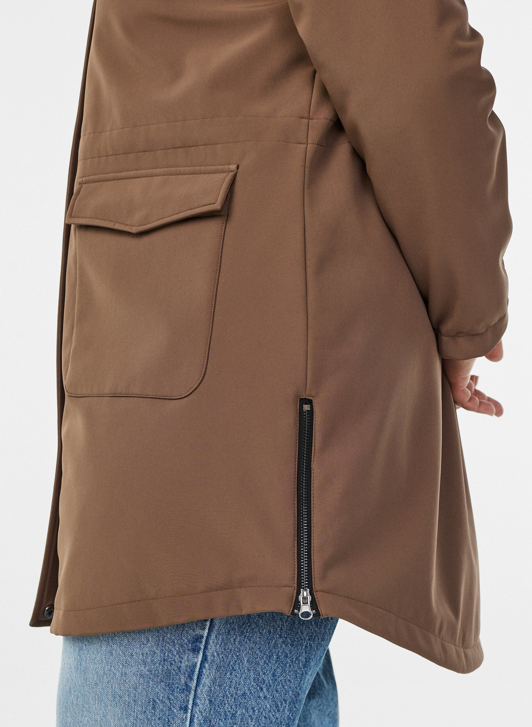 ZizziVandafvisende softshelljakke med quiltet foer, Brun, Model image number 3