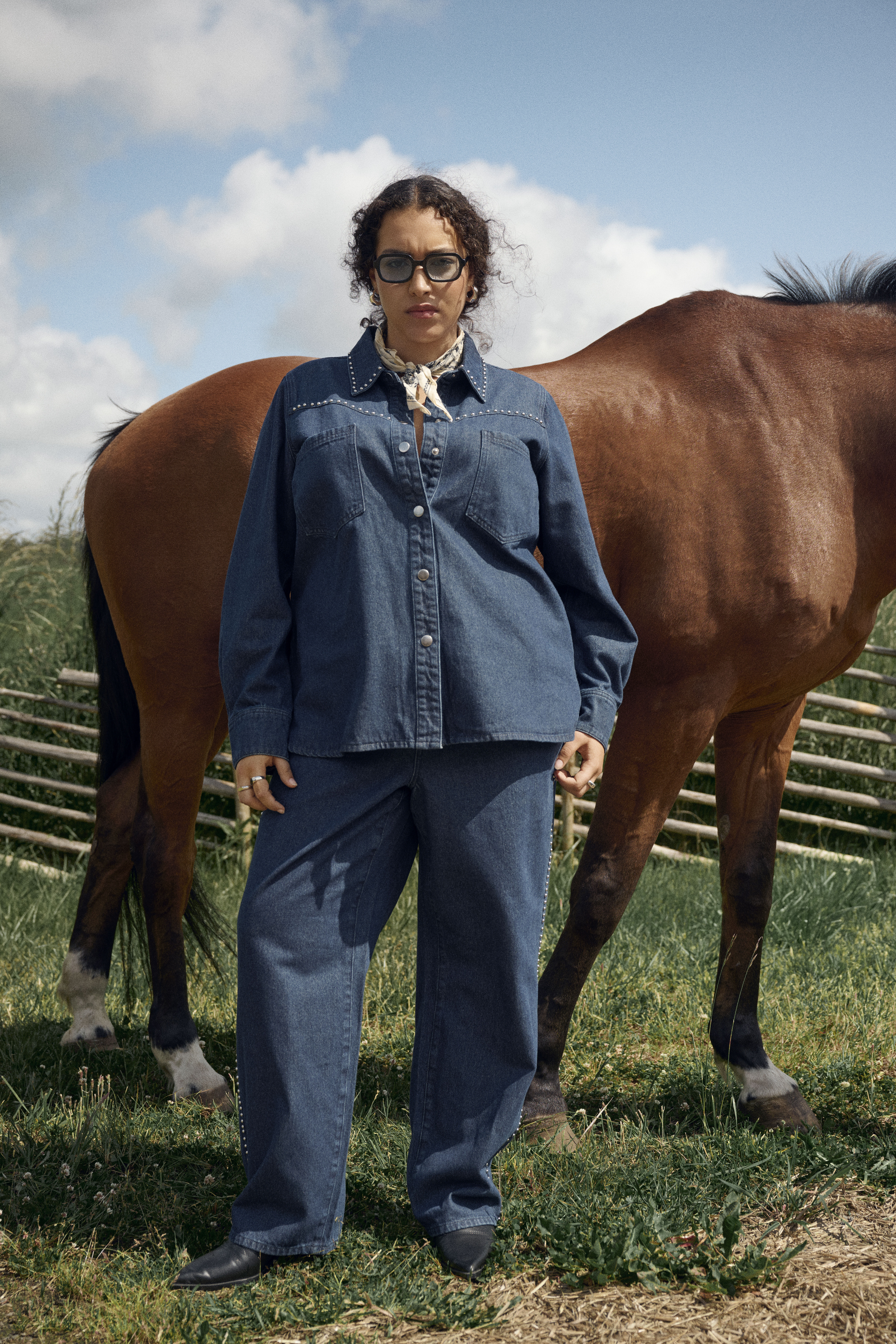 Zizzi Matchende denim s&aelig;t, , Model